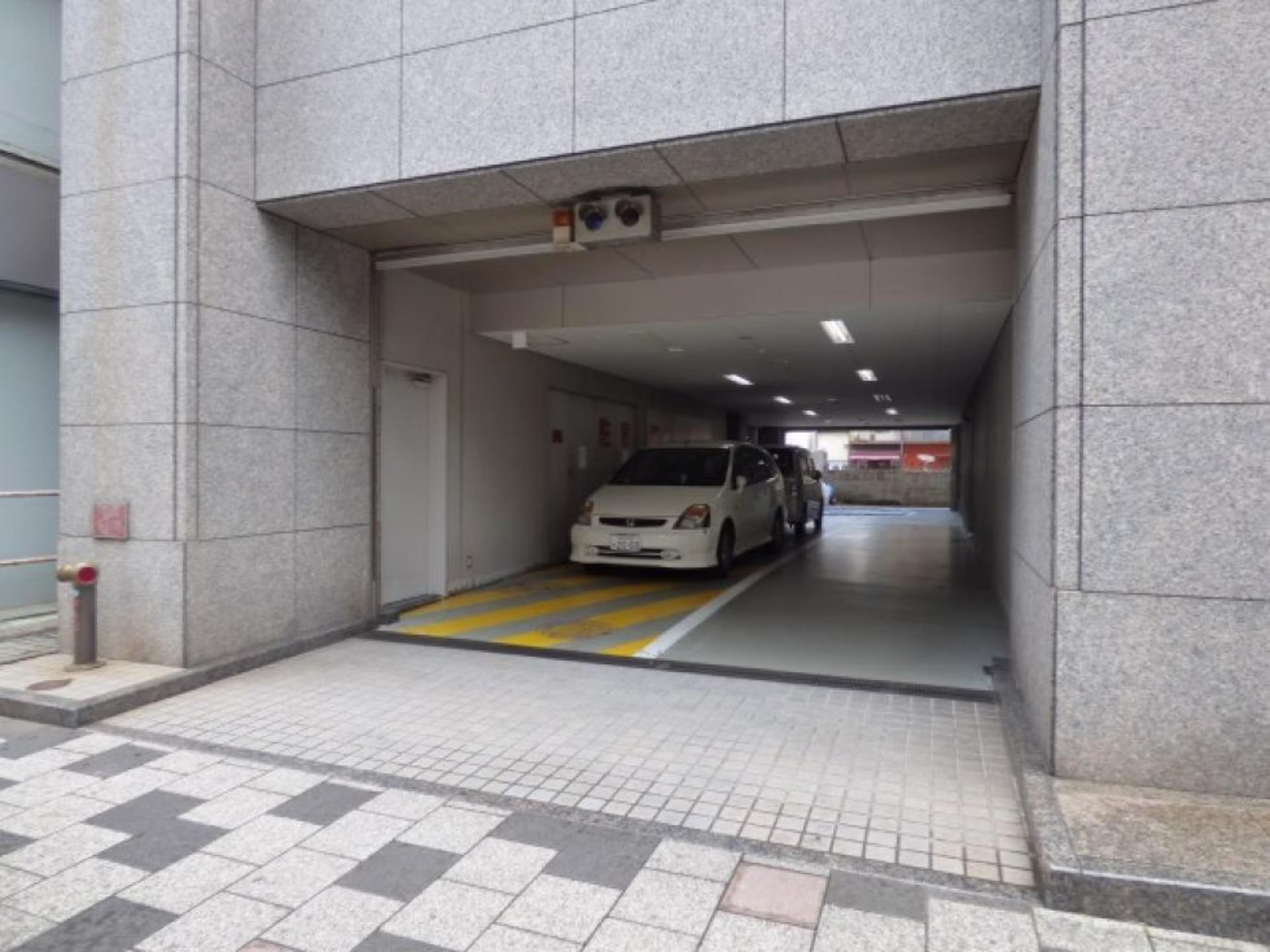 西千石町11-25