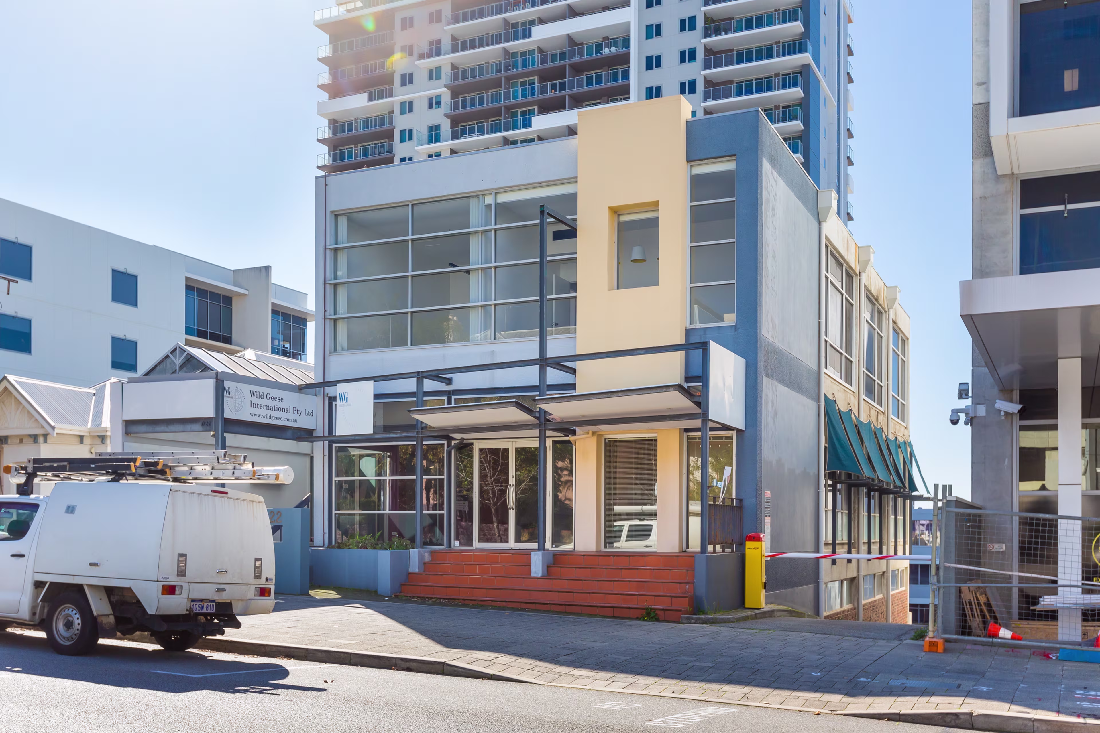 1122 Hay Street