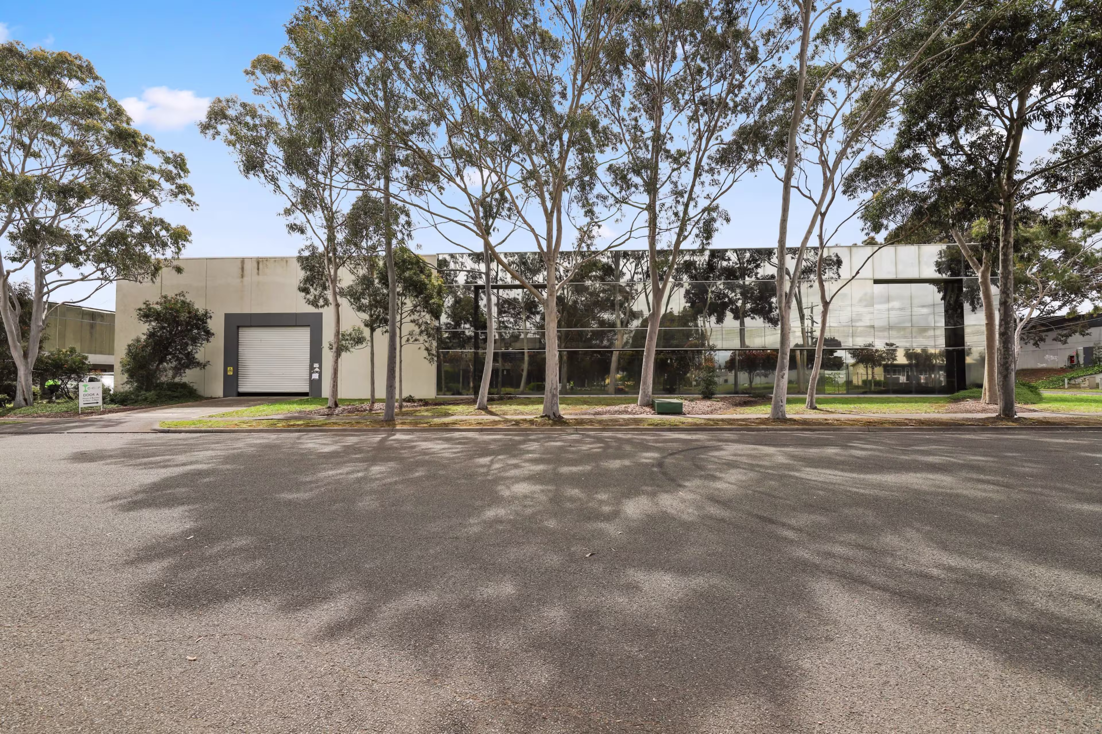 2 Anzed Court