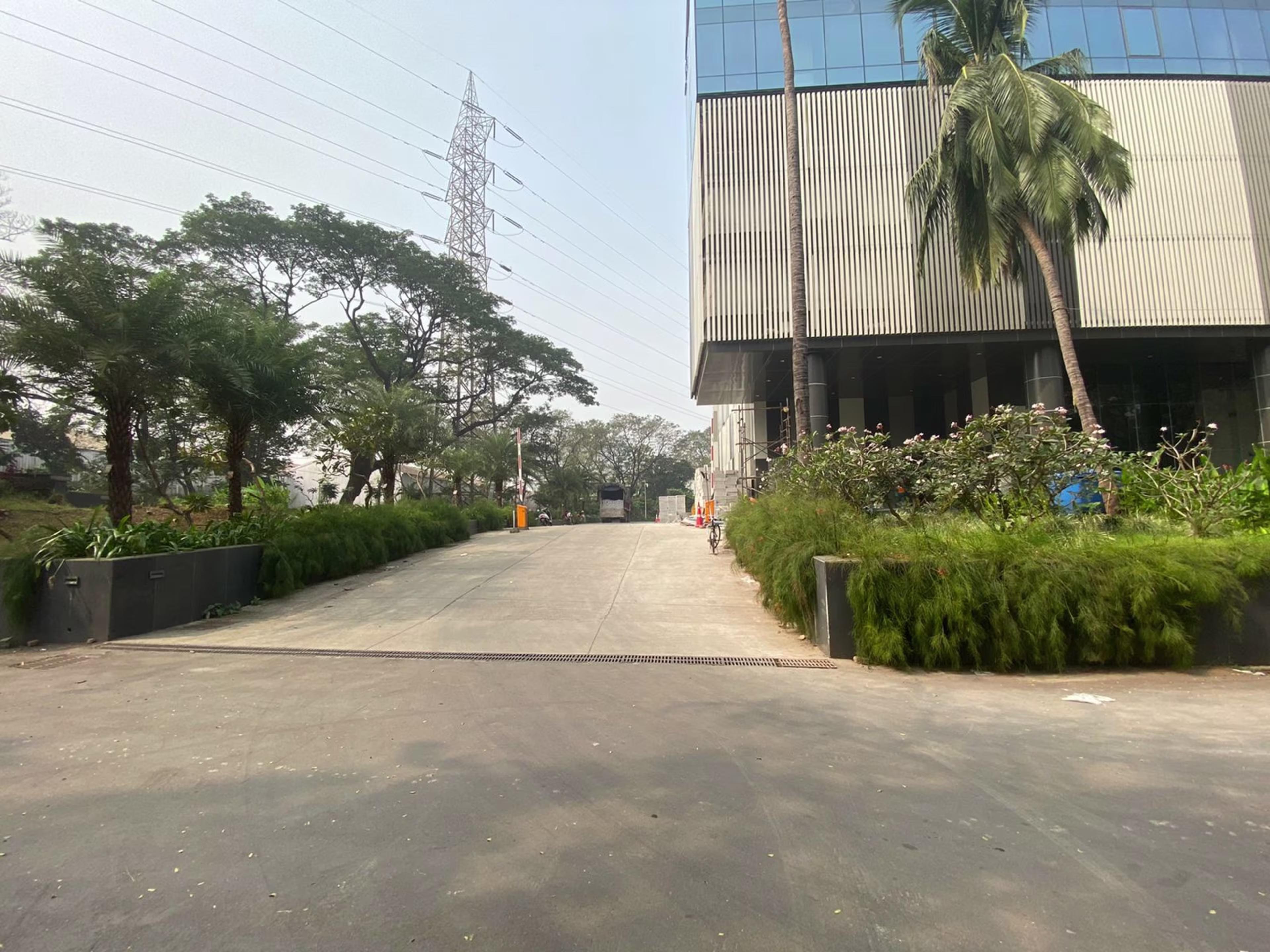 Western Express Highway, Goregaon (East)