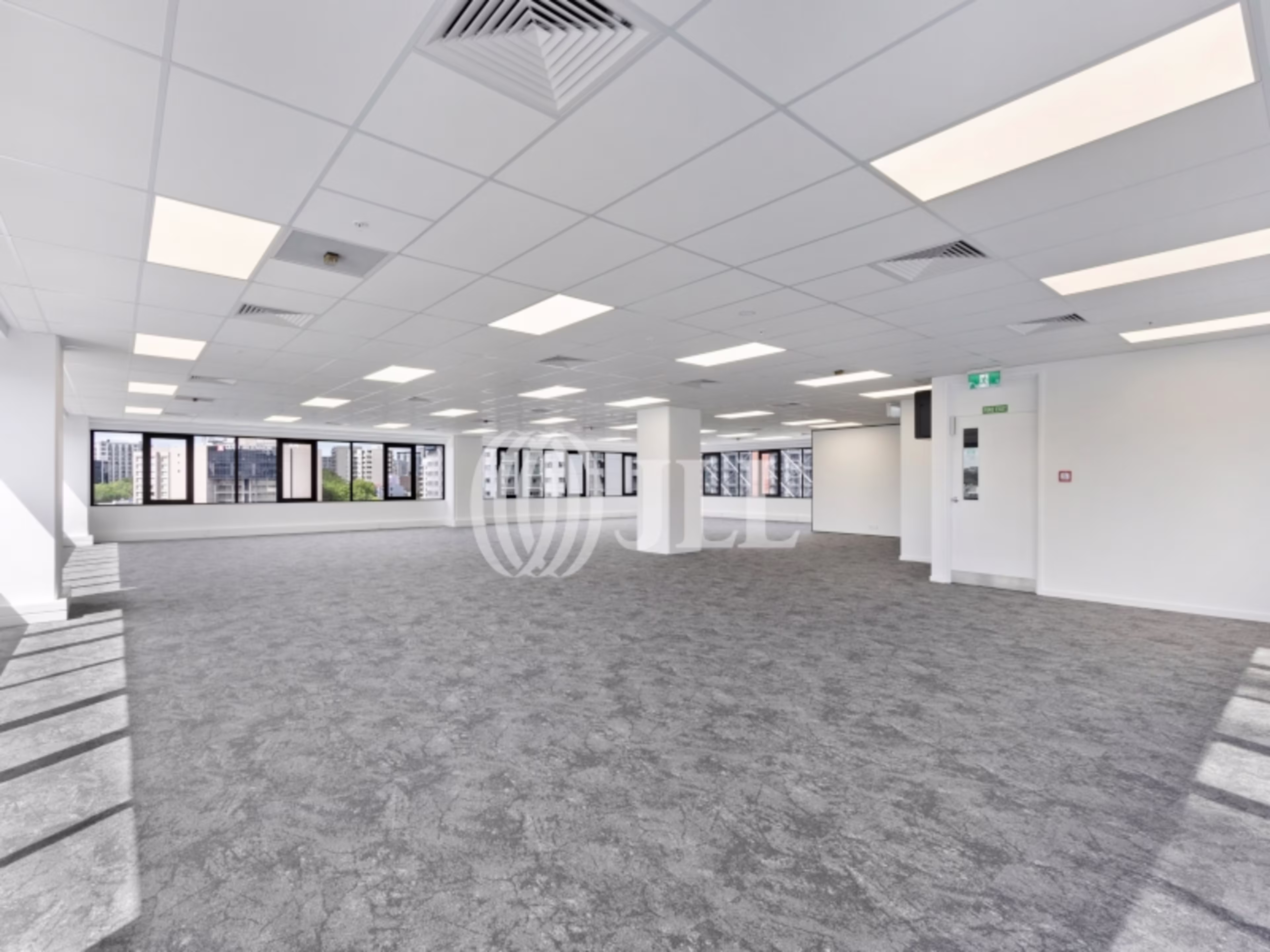 44 - 52 Wellesley Street W