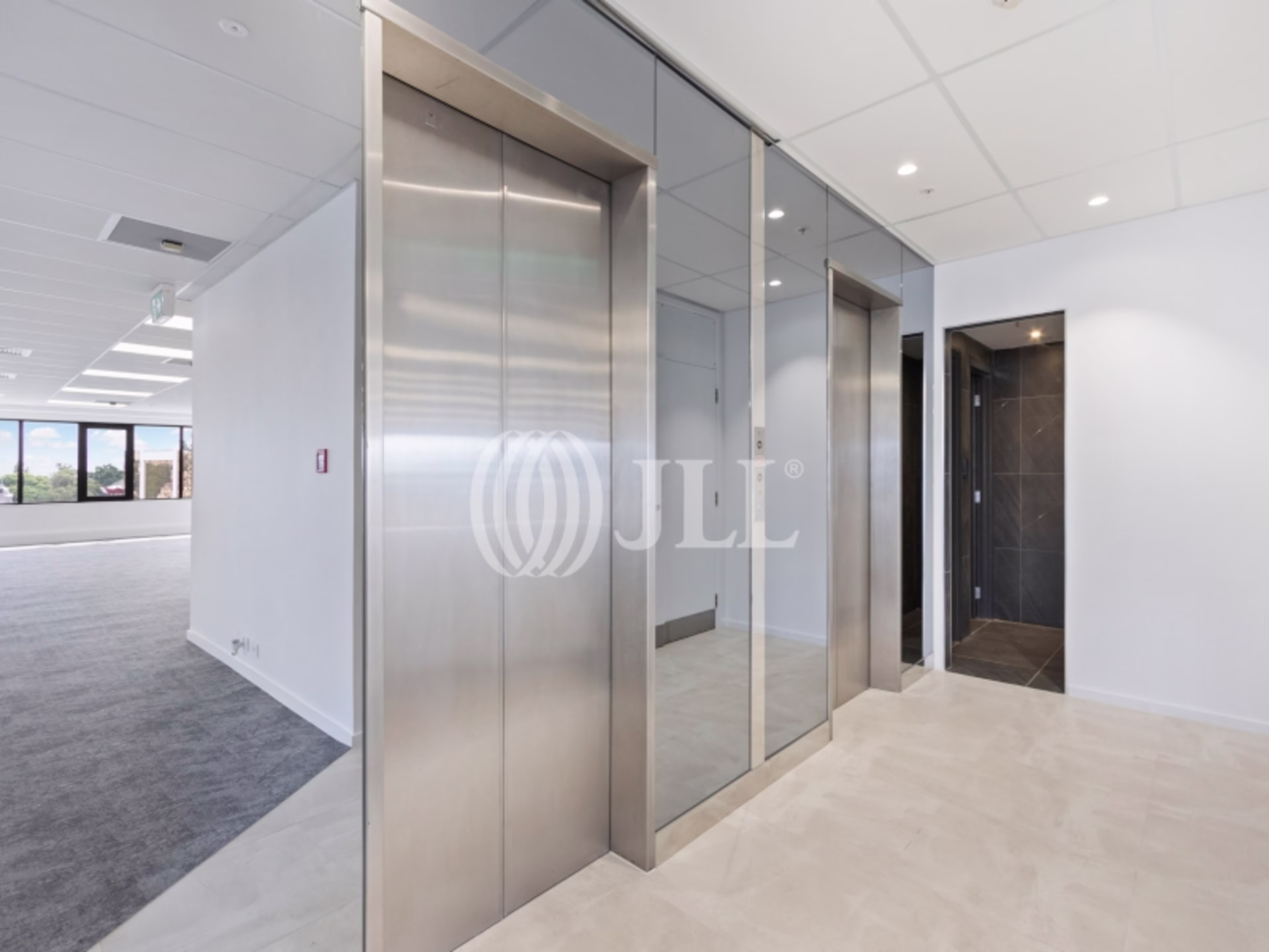 44 - 52 Wellesley Street W