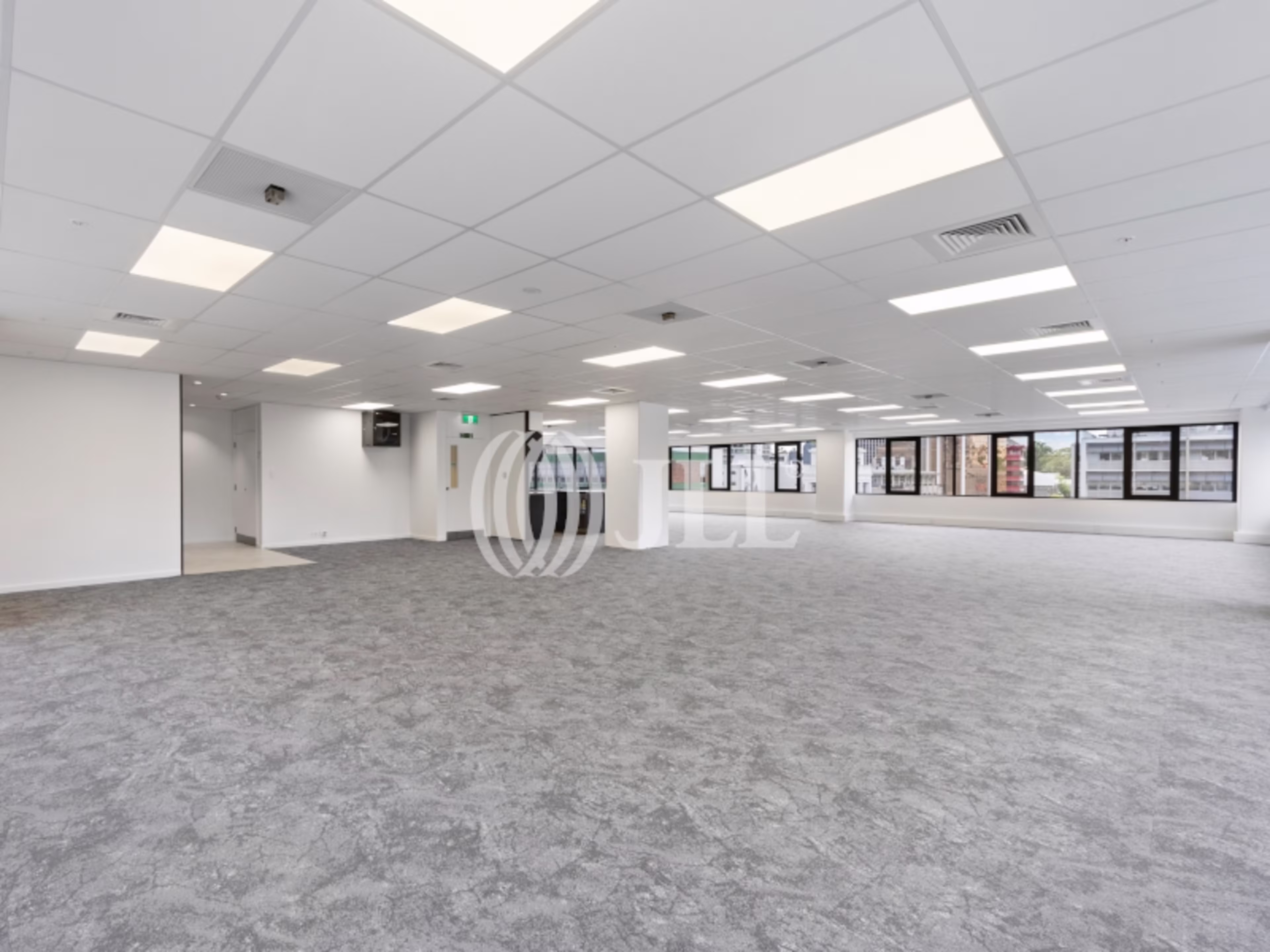 44 - 52 Wellesley Street W