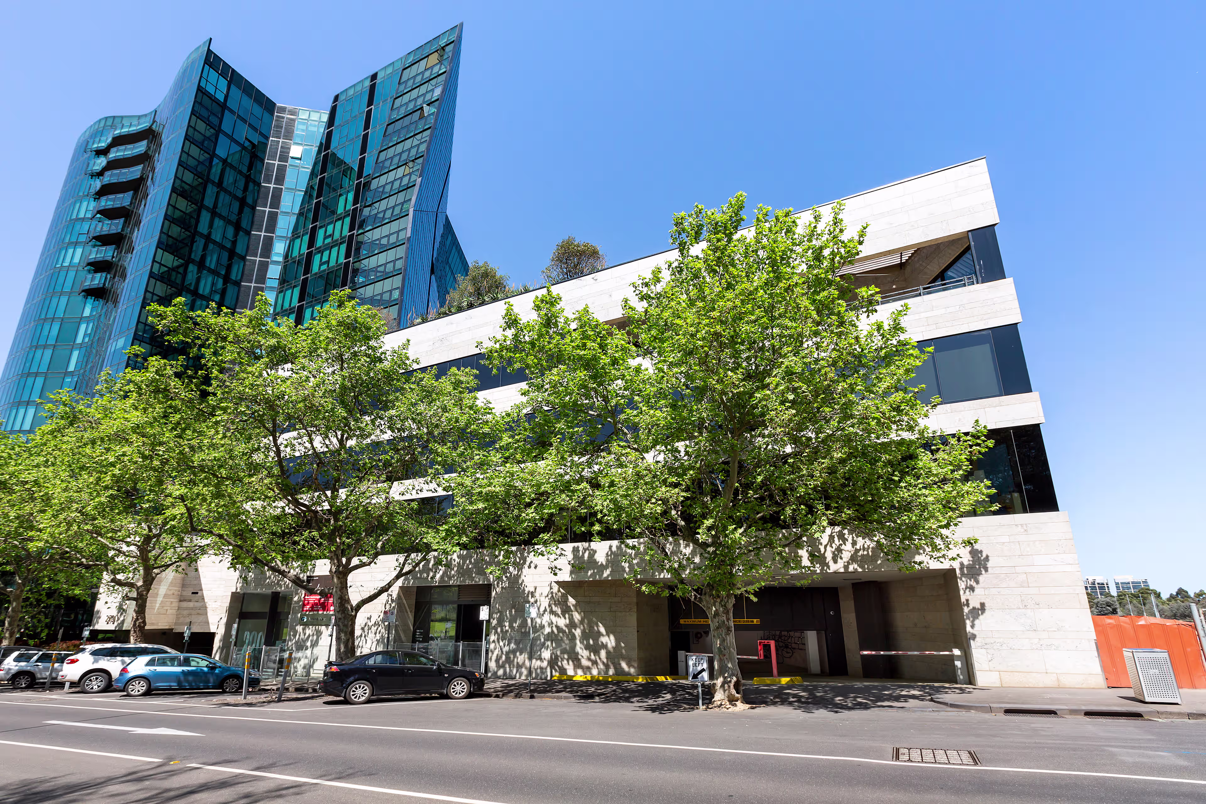 289 Wellington Parade S