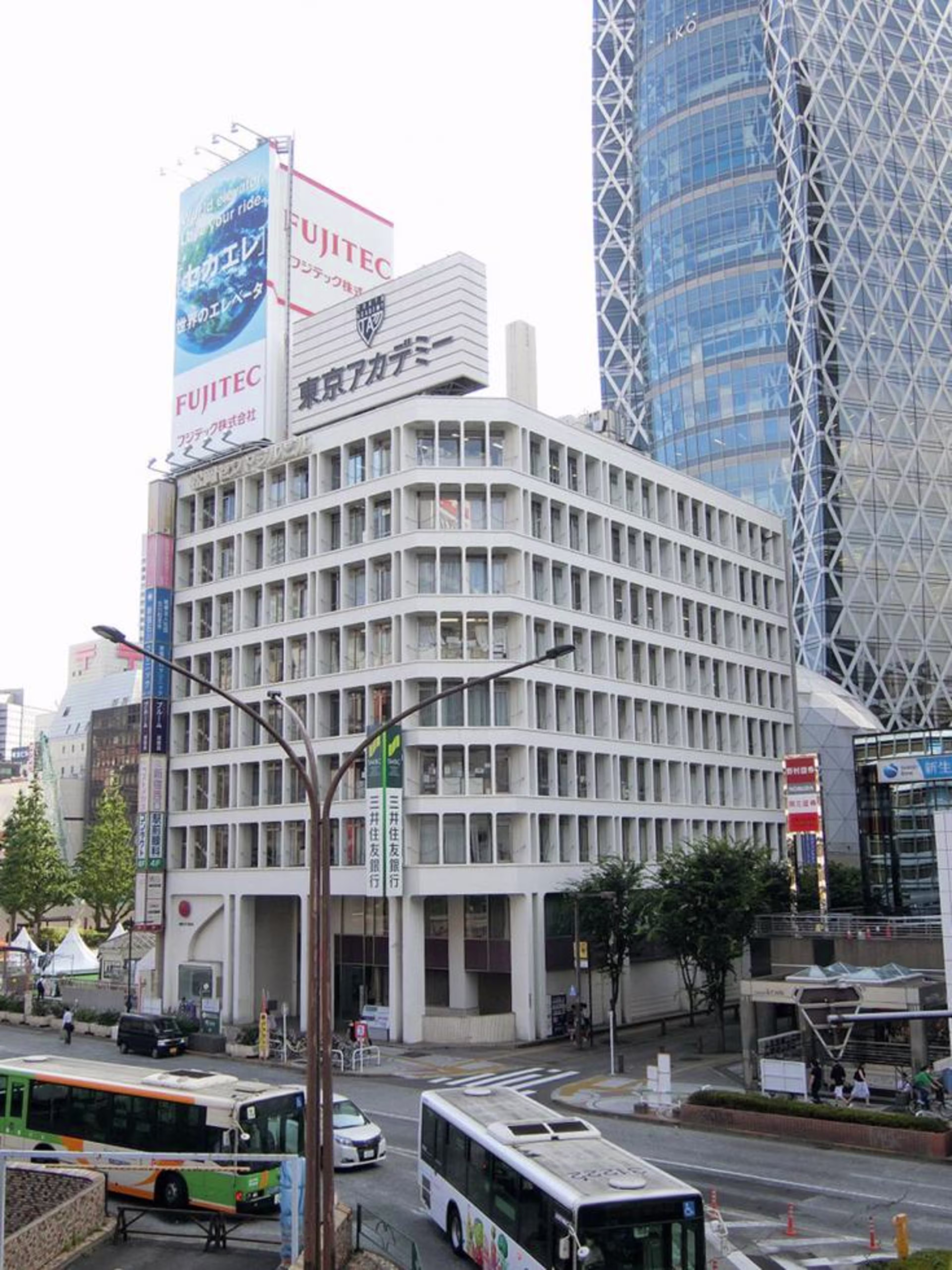 西新宿1-7-1