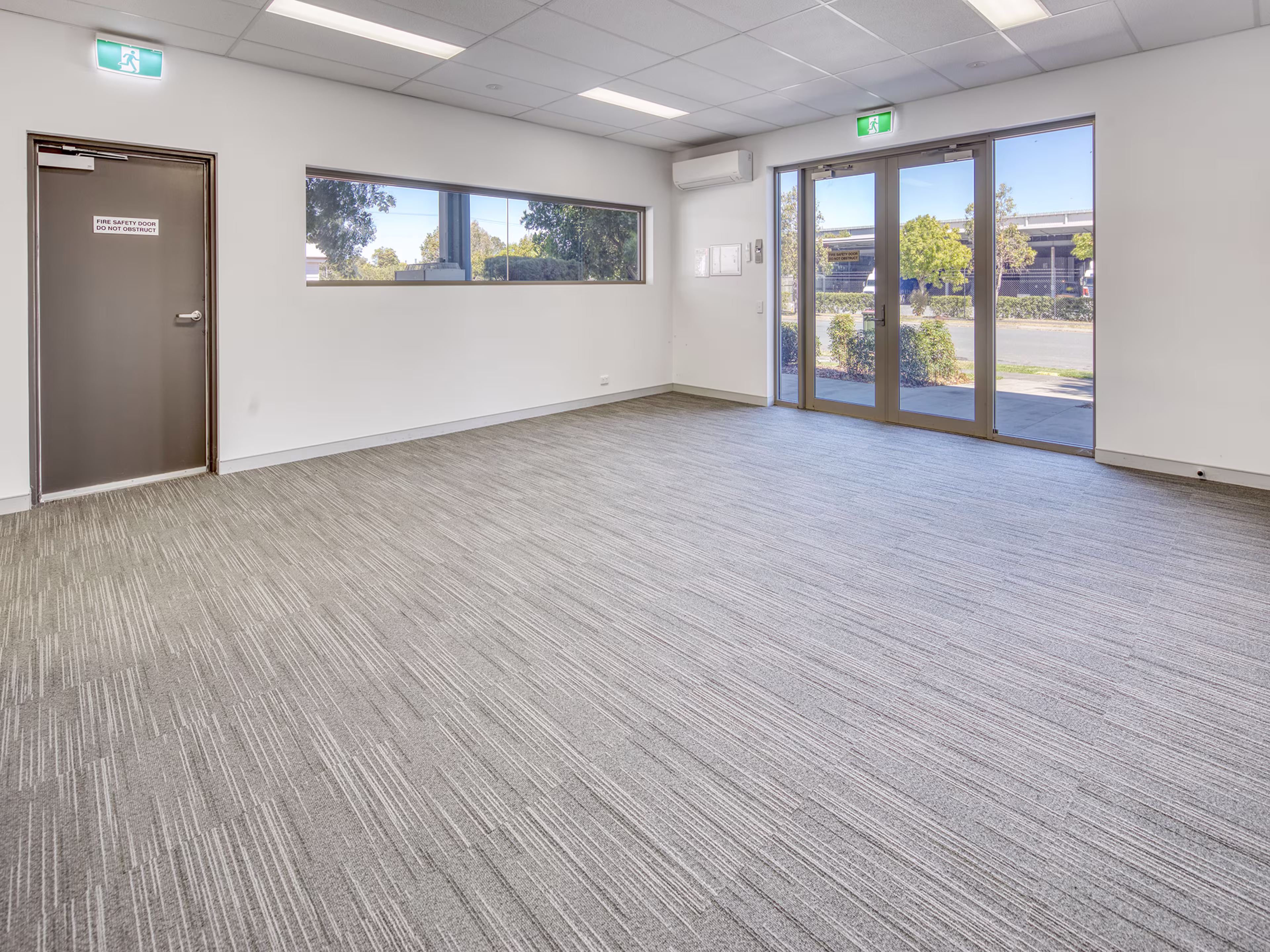 11 Guardhouse Road
