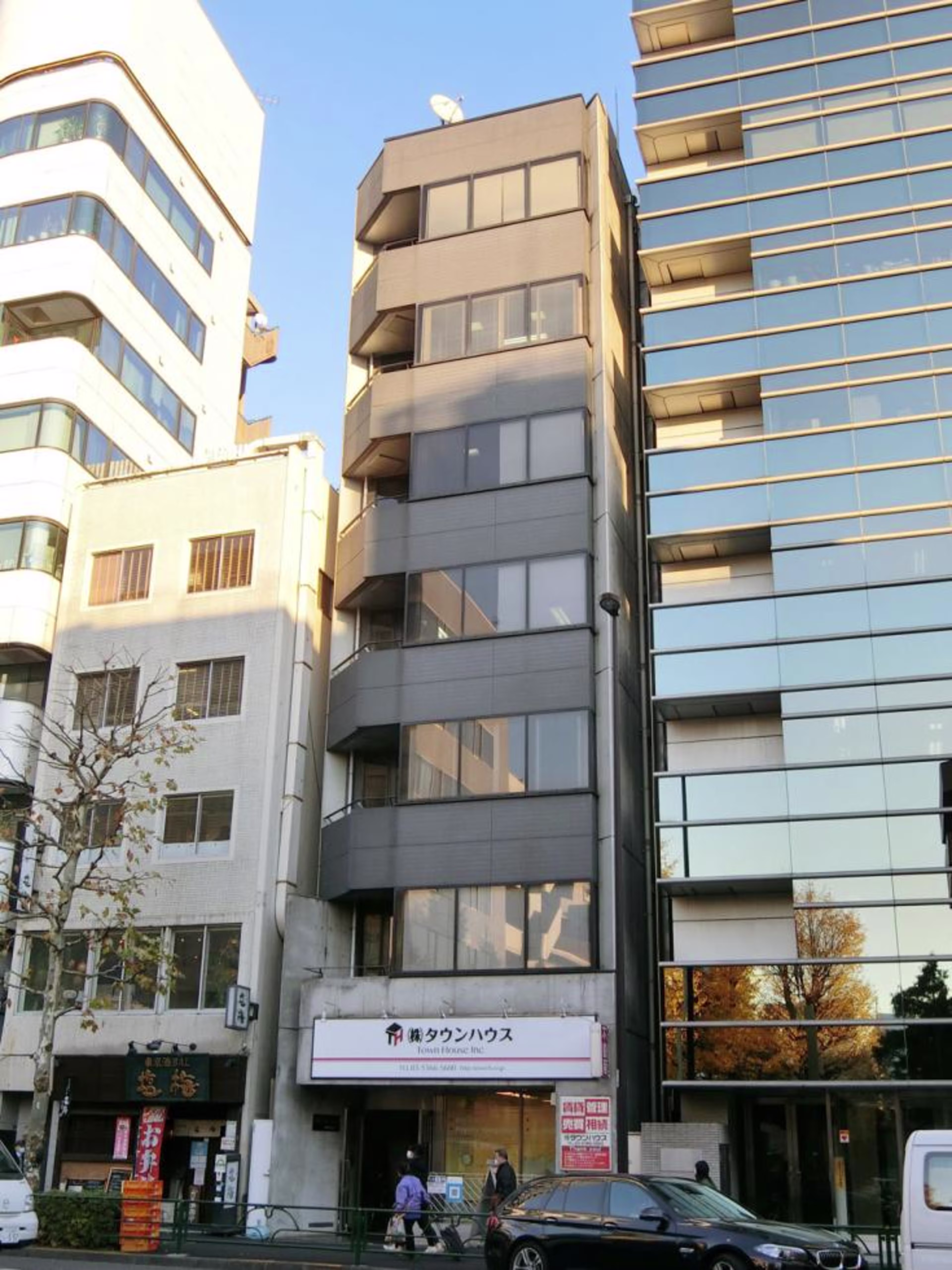 左門町6-17