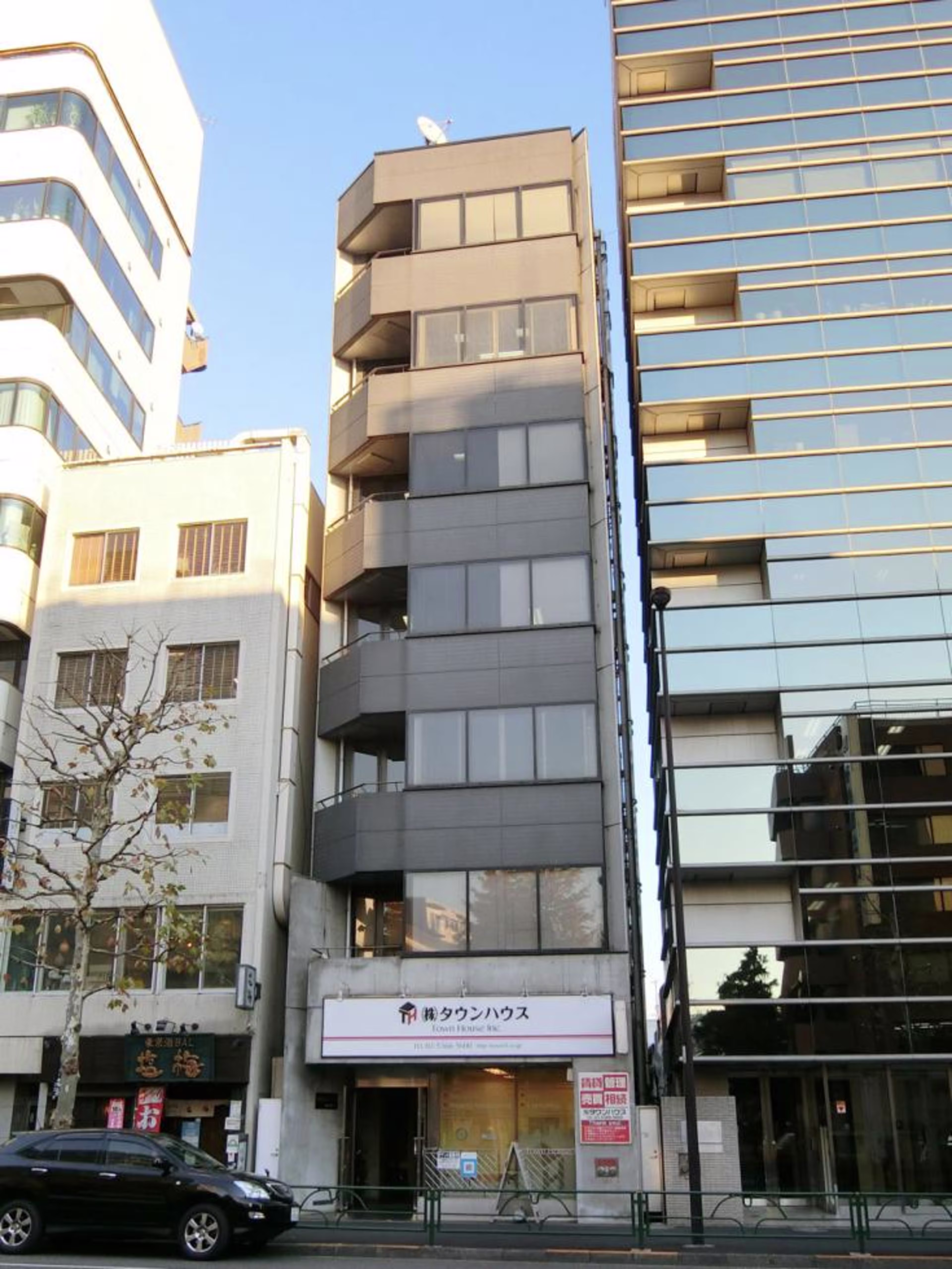 左門町6-17
