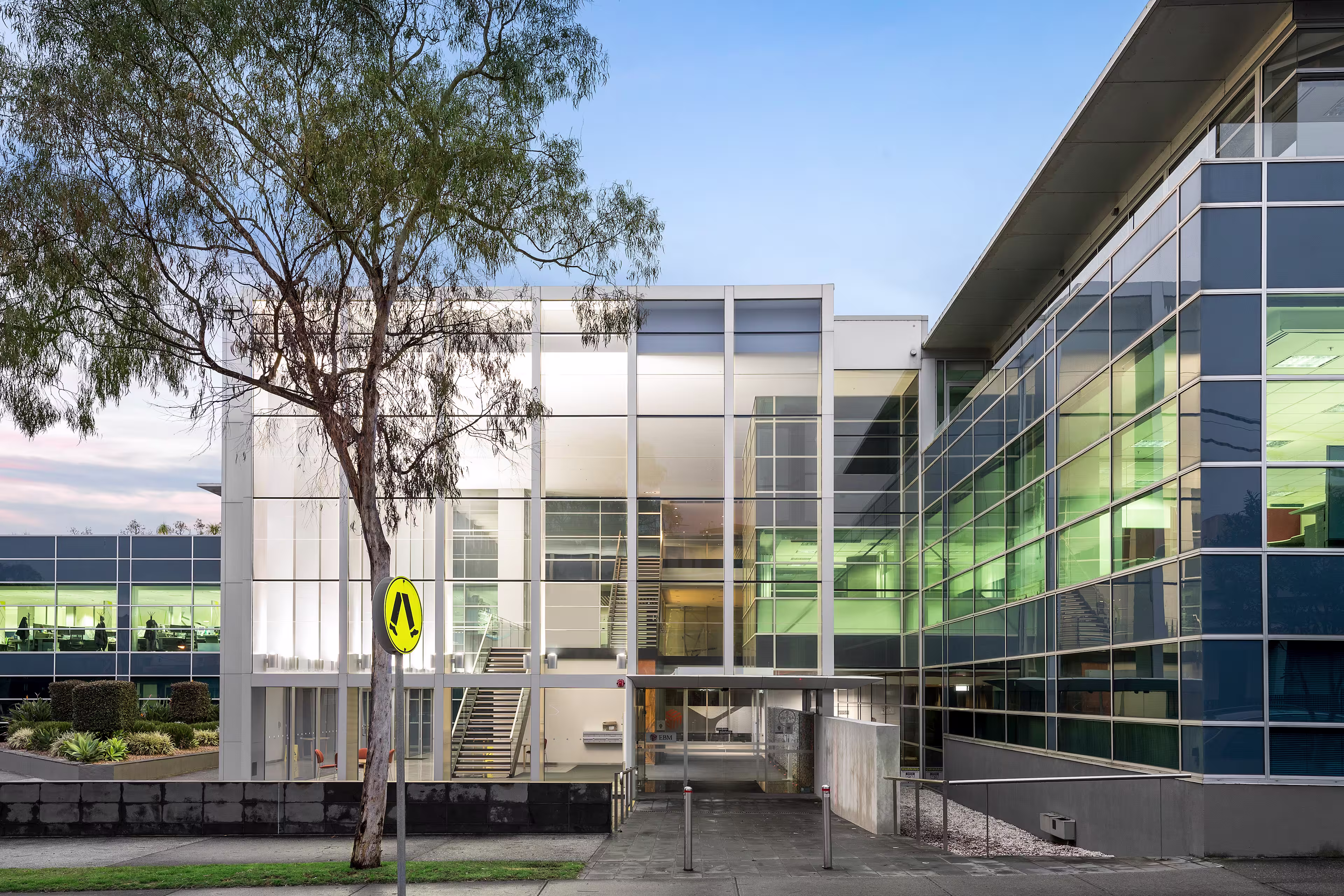 8 Redfern Road