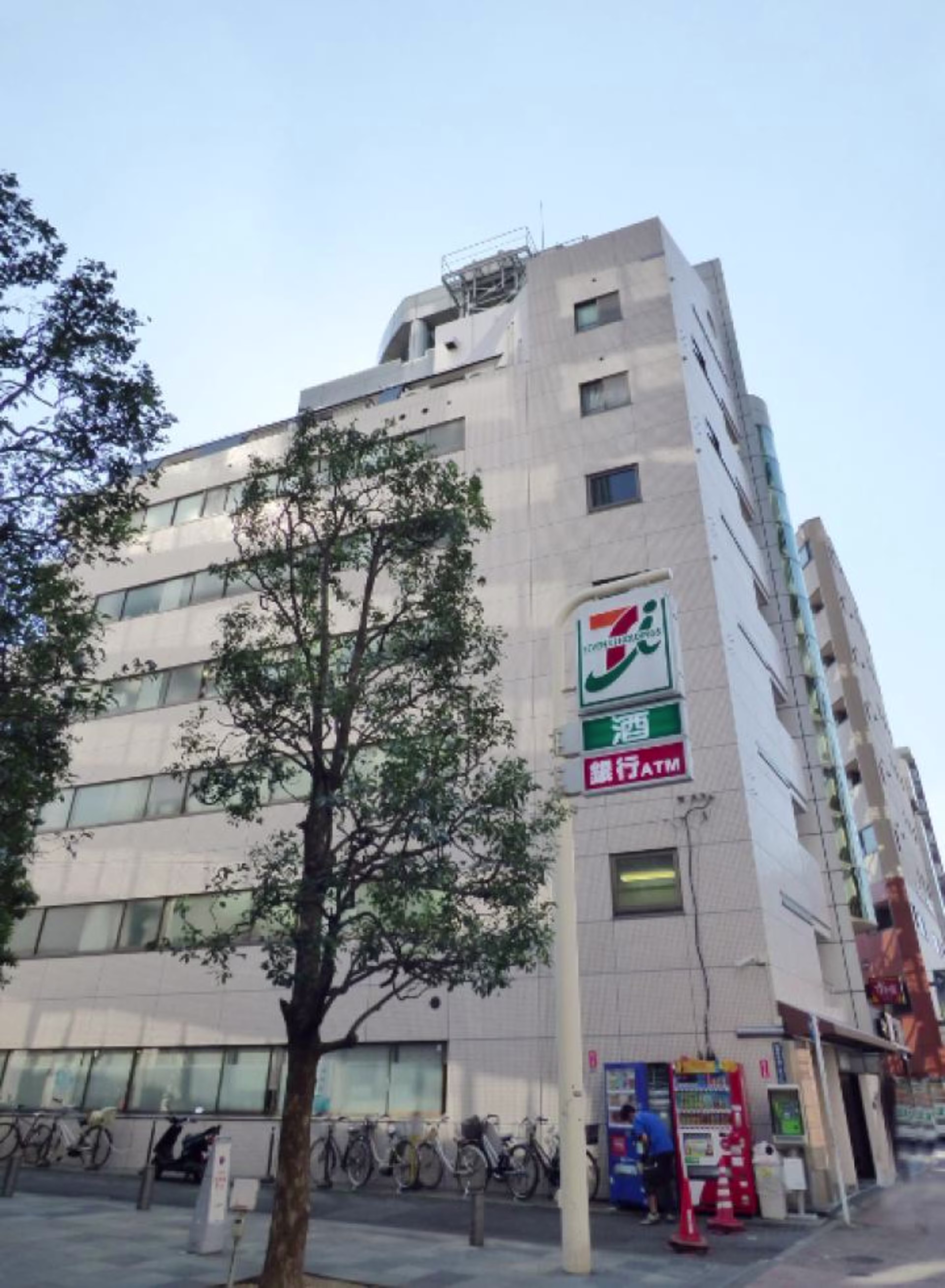 西新宿4-3-13