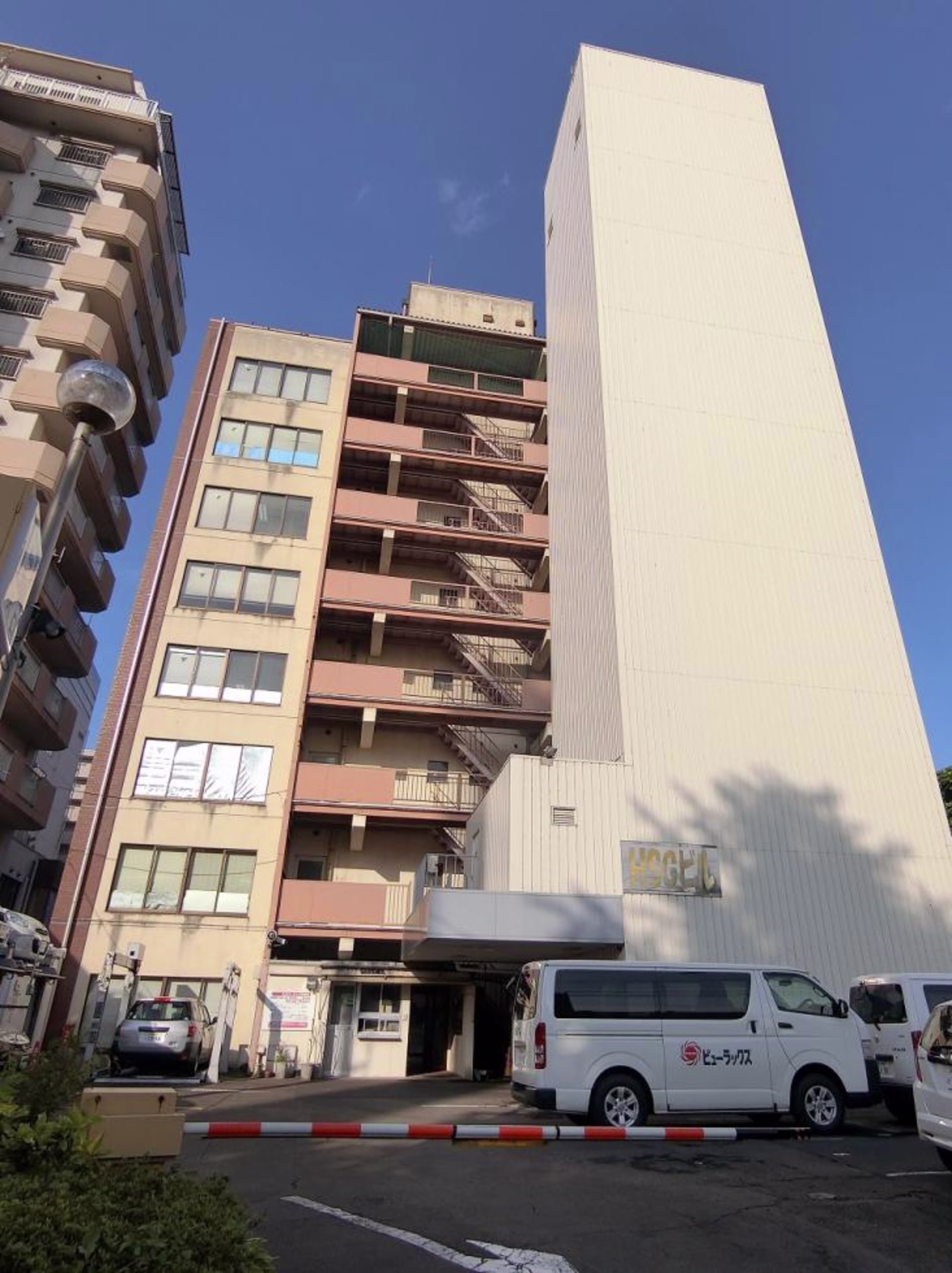 北目町4-7