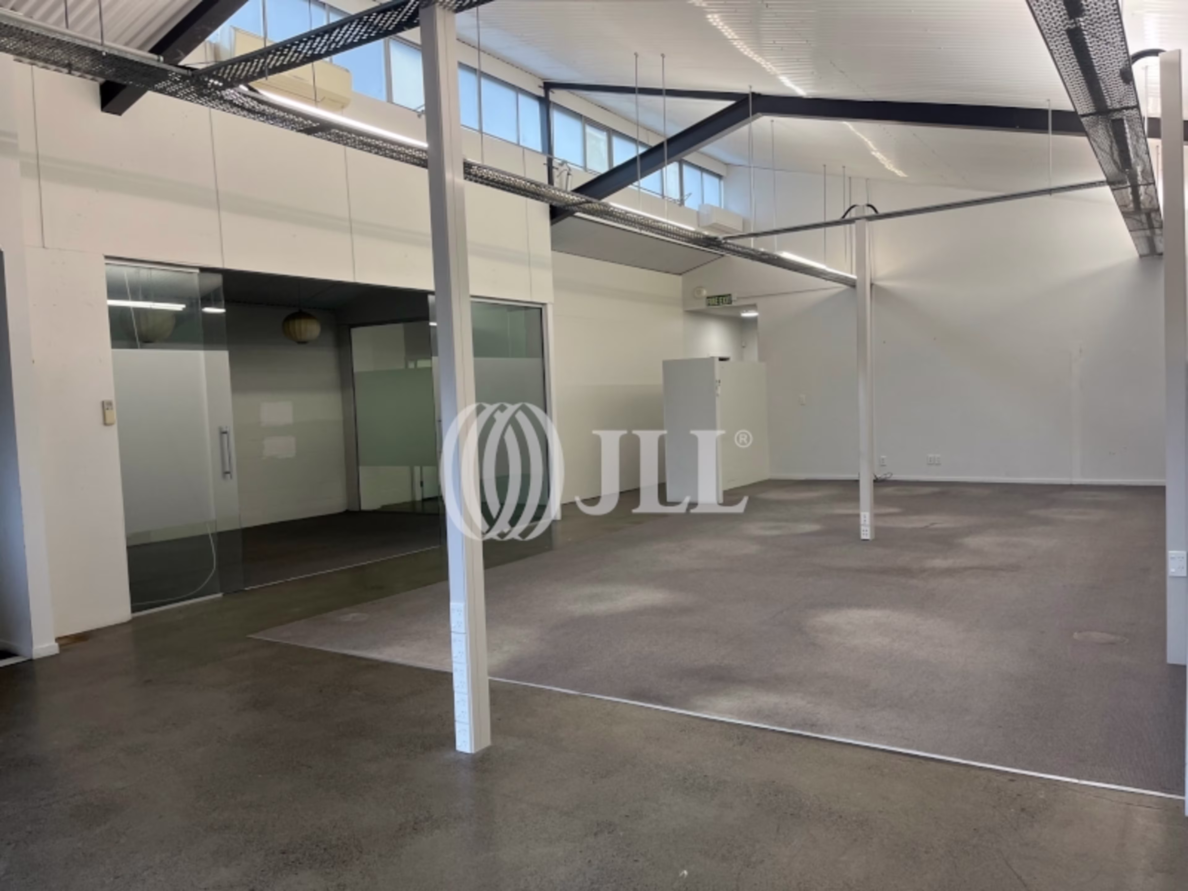 381 Great North Road