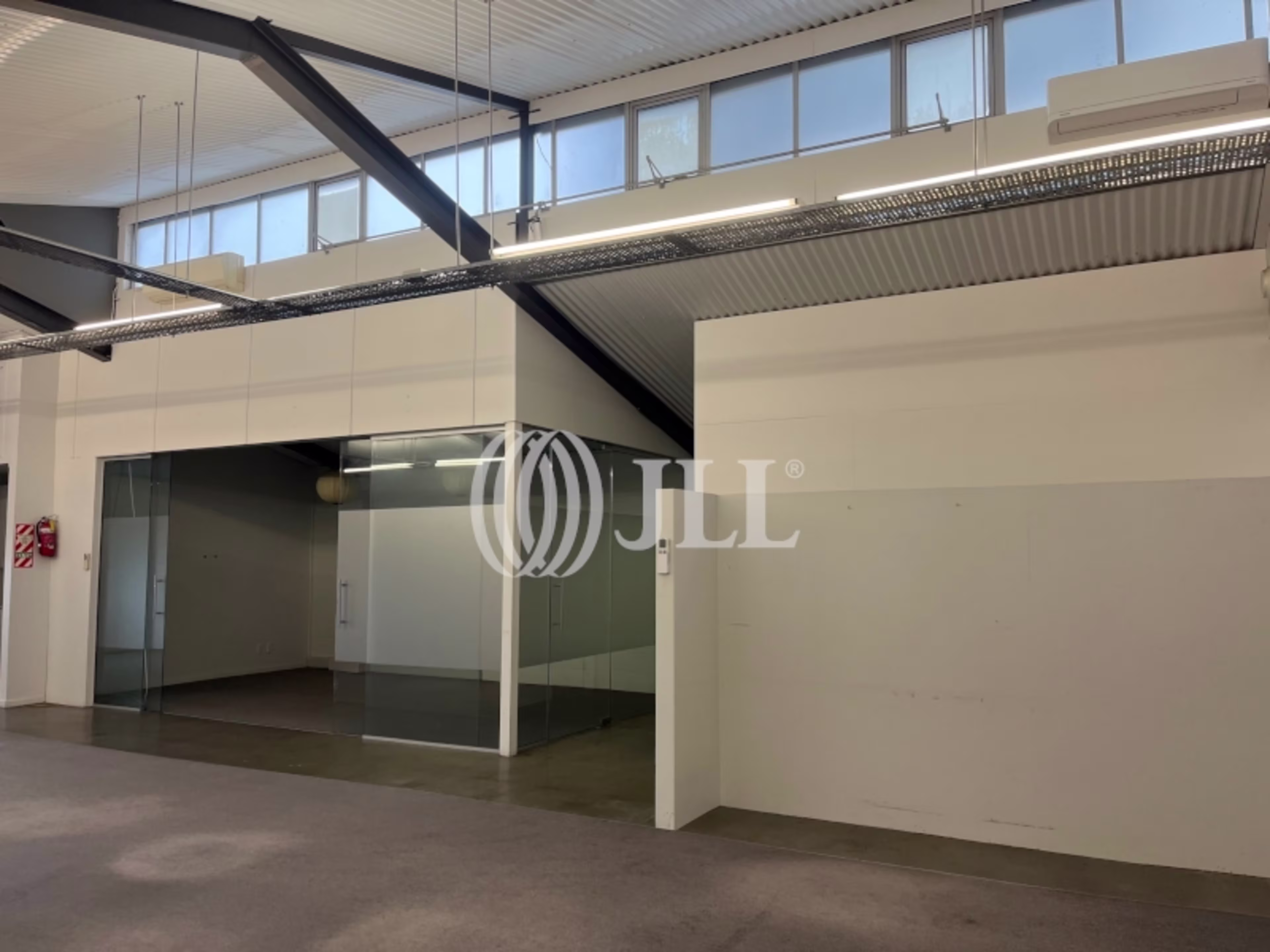 381 Great North Road