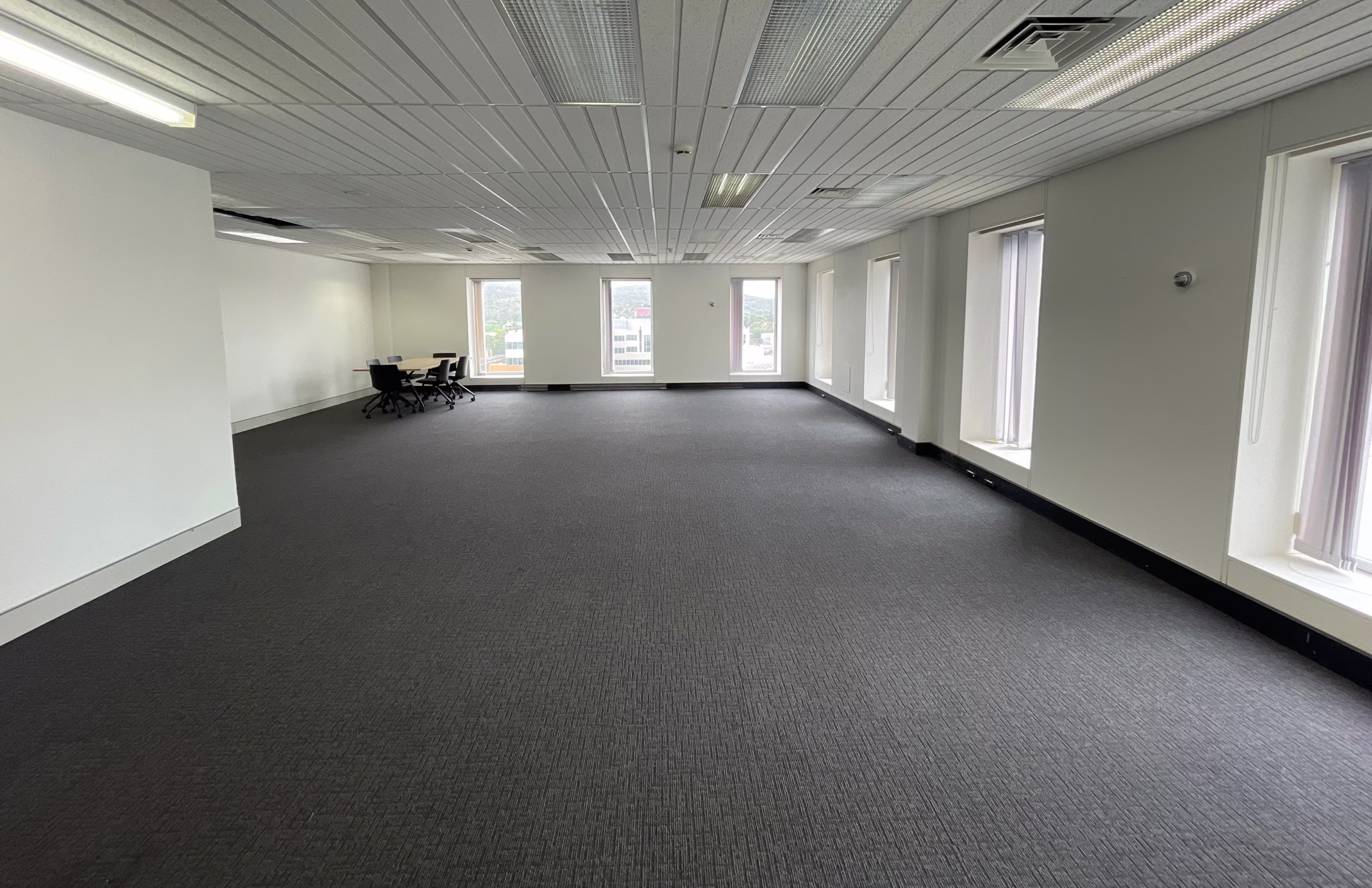1 Hobart Place