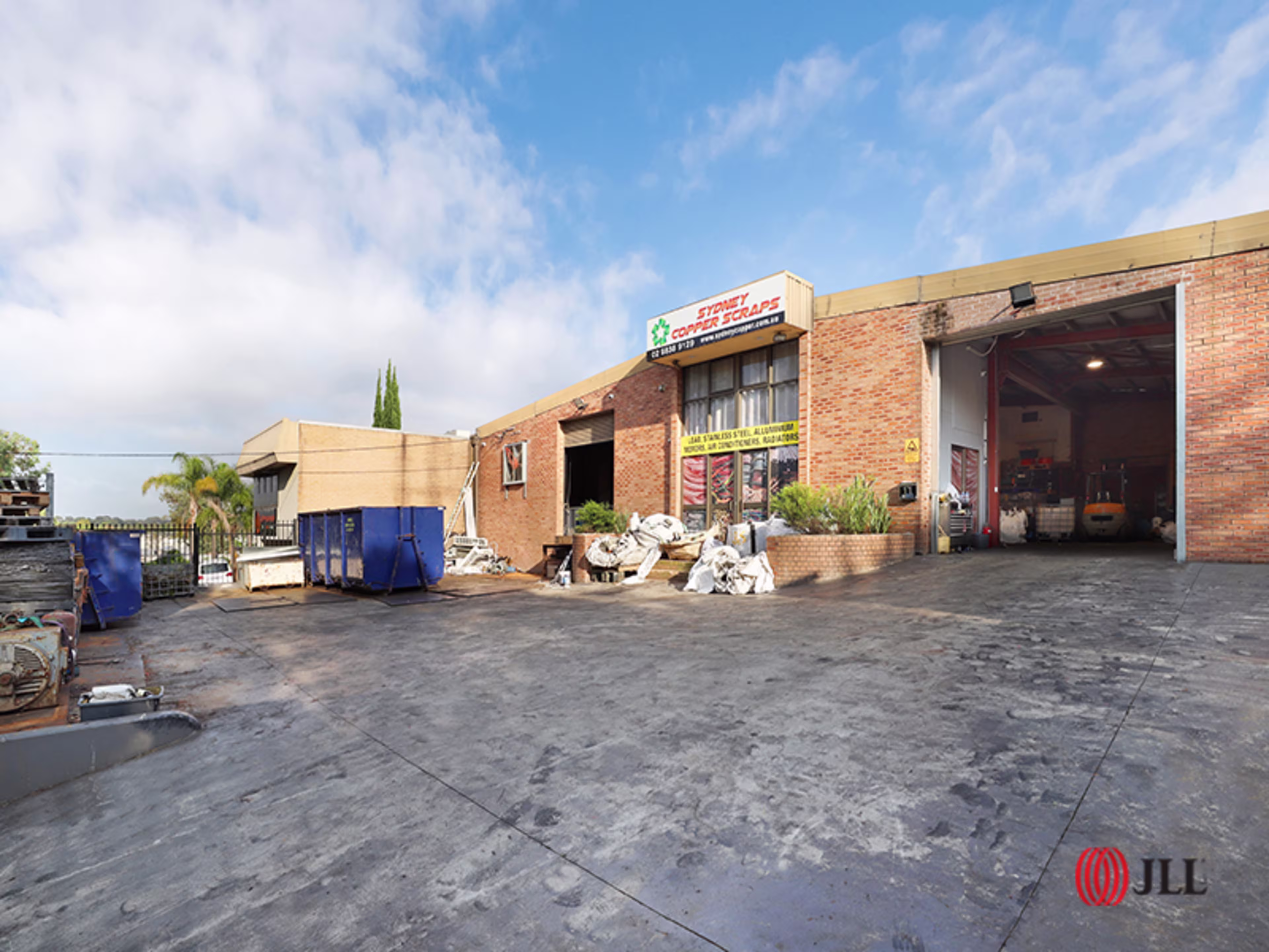 11 Artisan Road