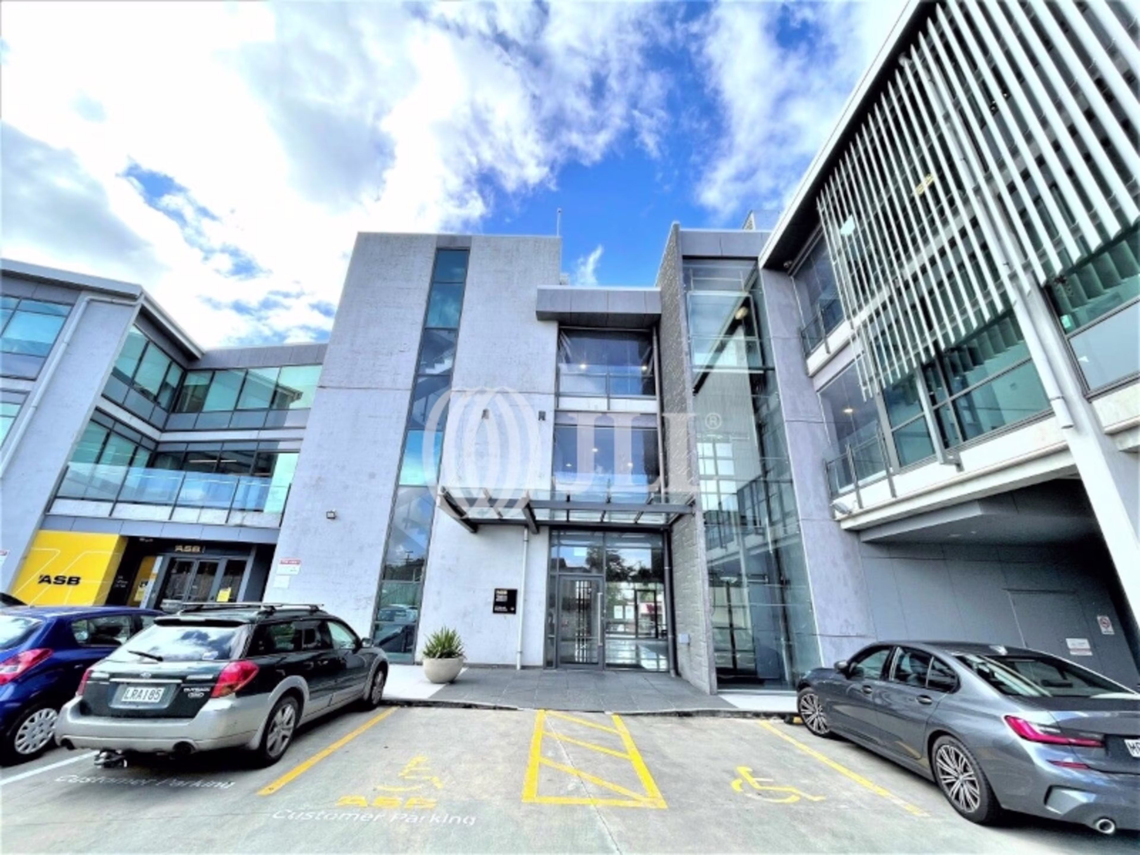 381 Great South Road