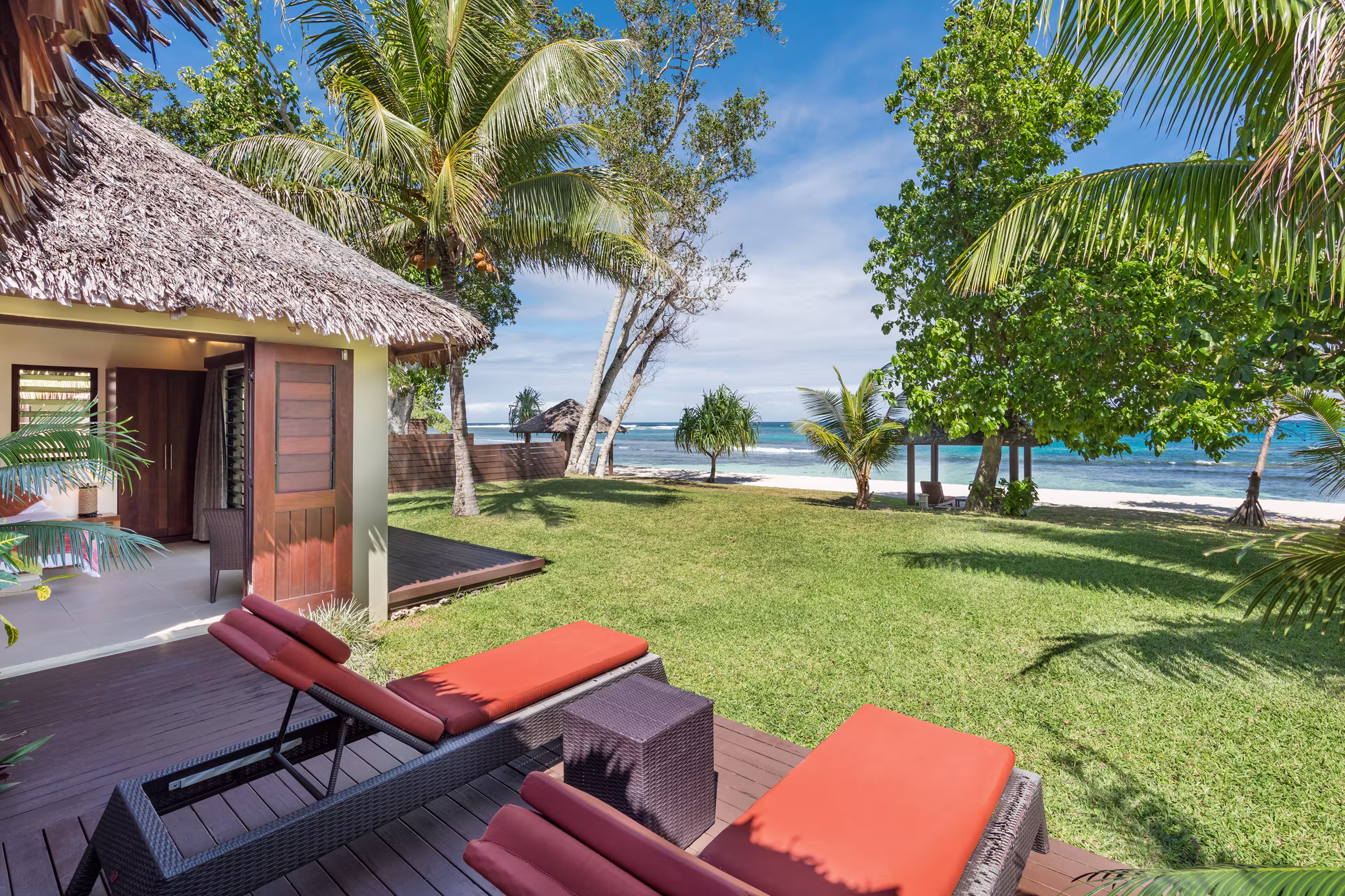 682X Hr5 Eratap Beach