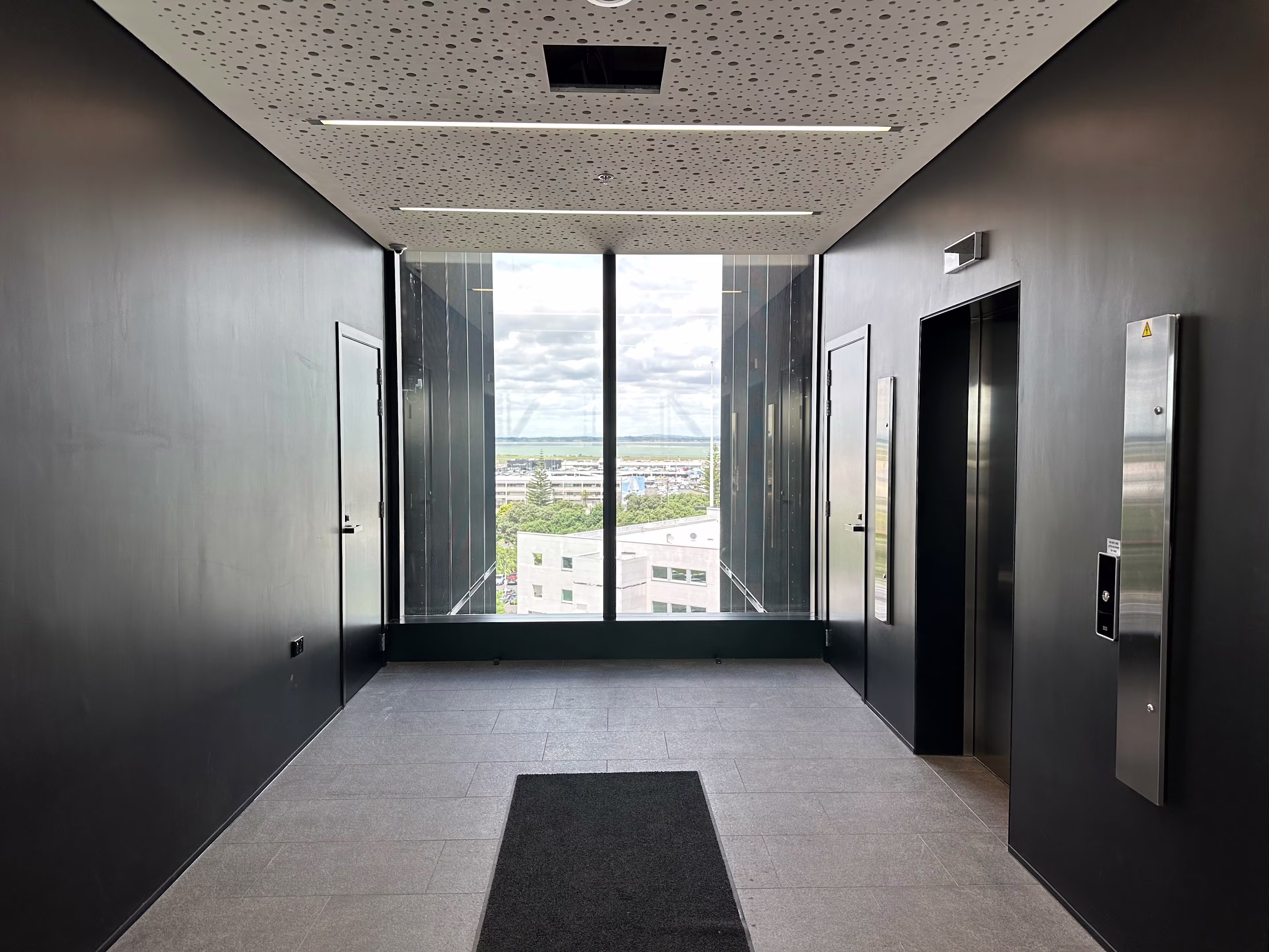 6 Leonard Isitt Drive