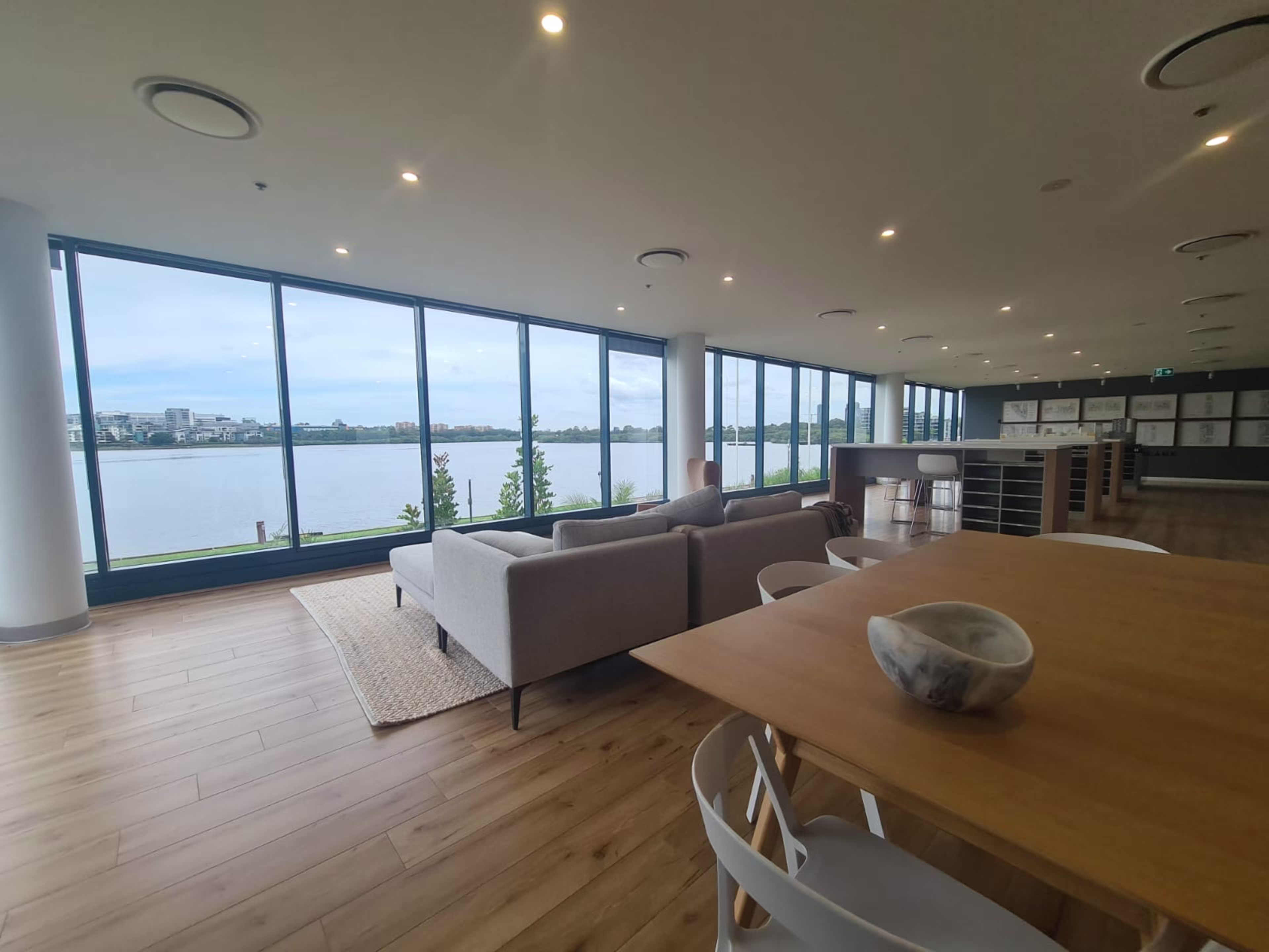 6 - 8 Baywater Drive