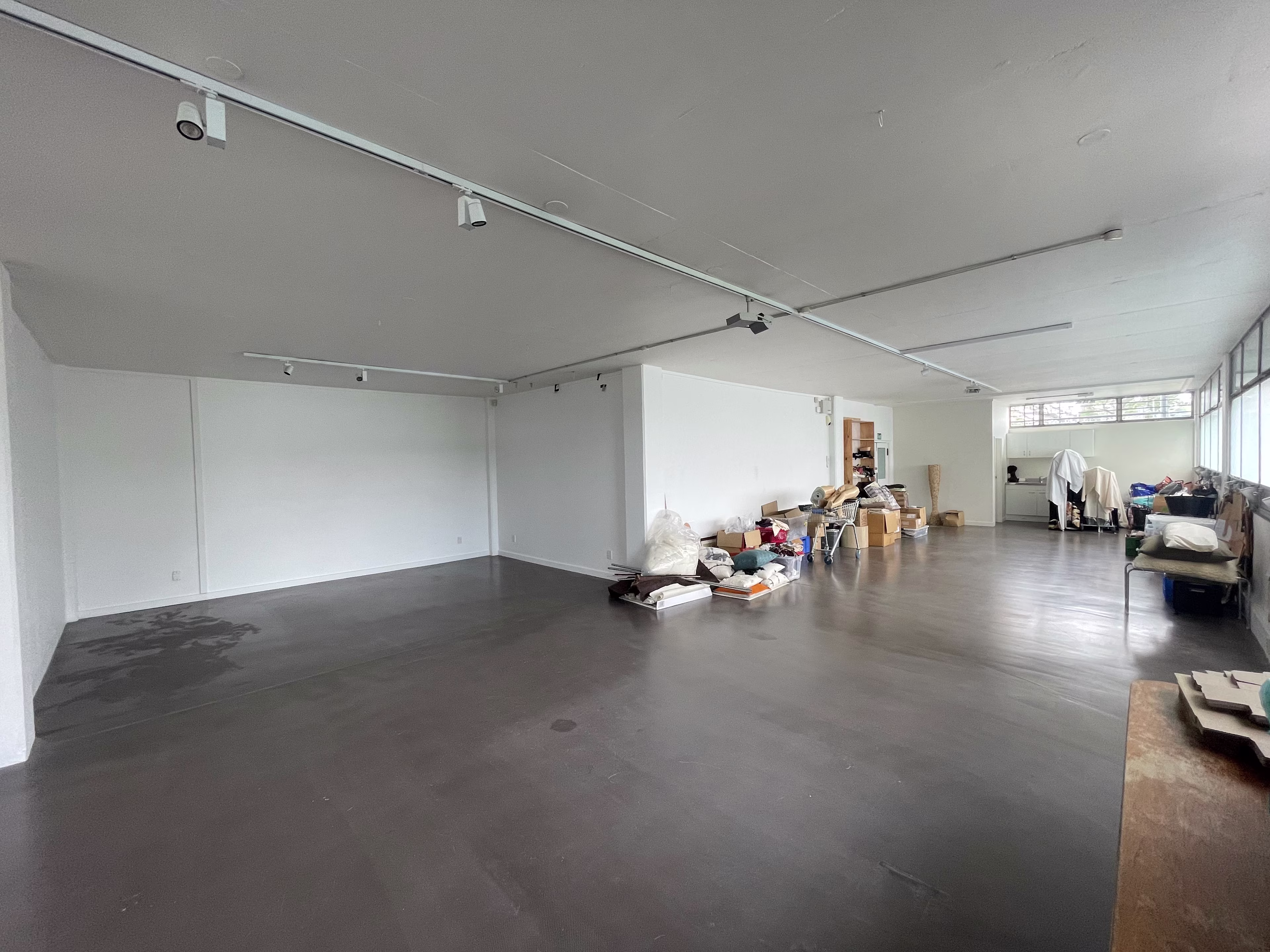 196 Great North Road