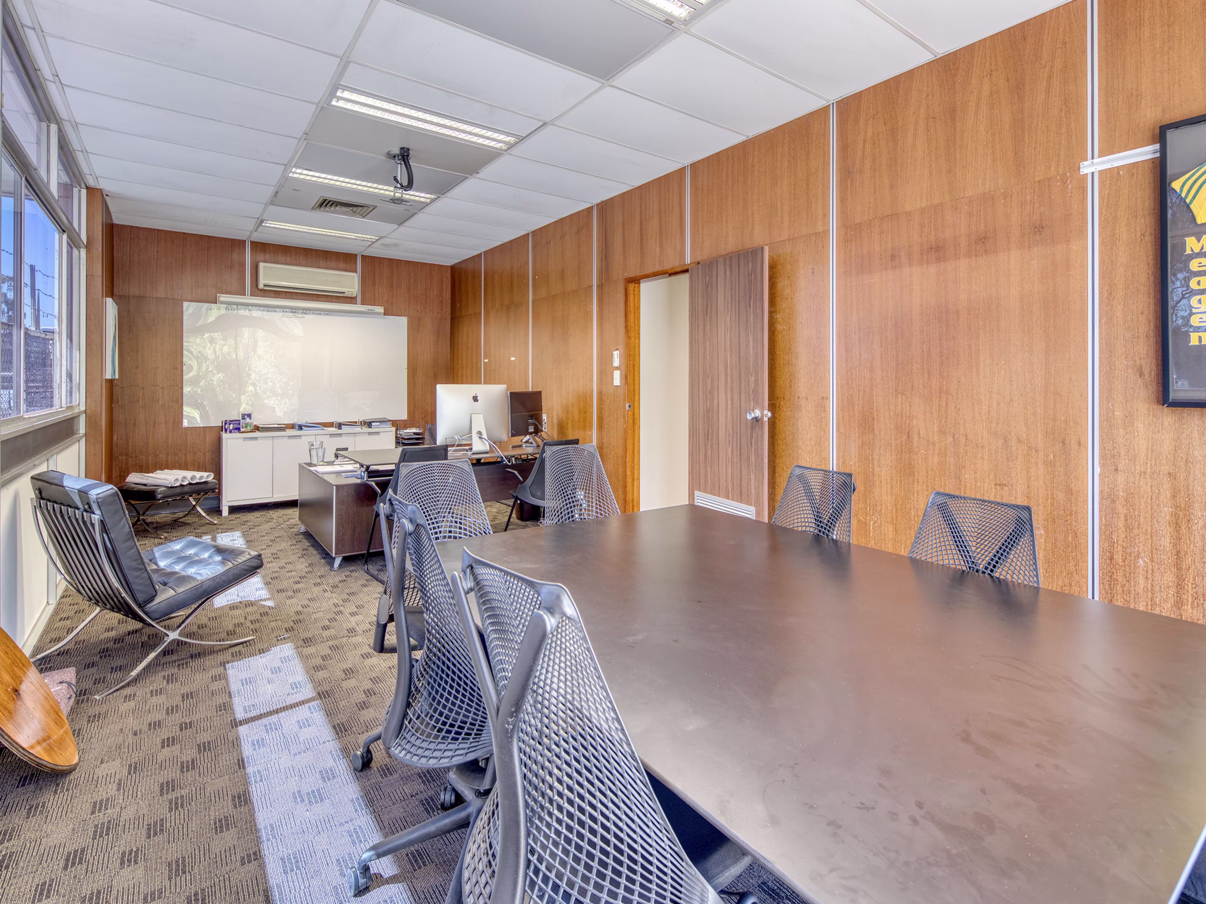 140 Viking Drive
