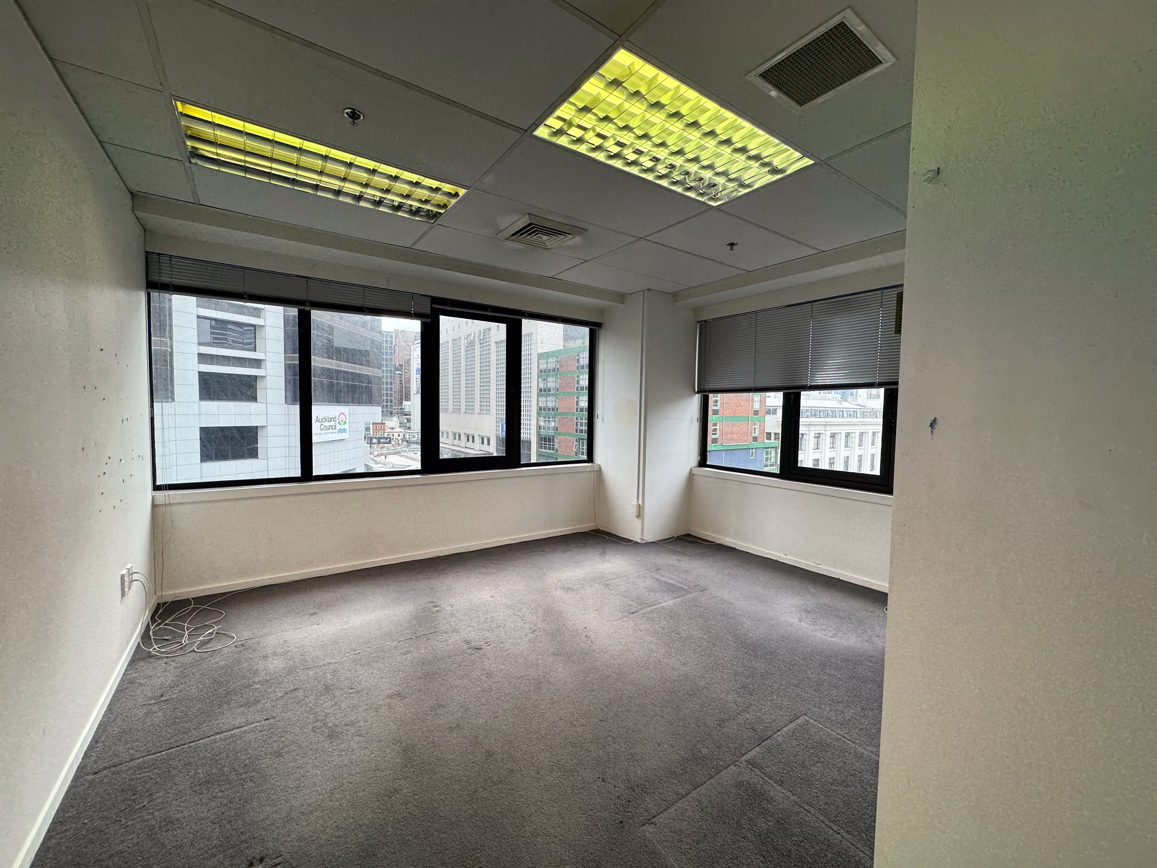 44 - 52 Wellesley Street W