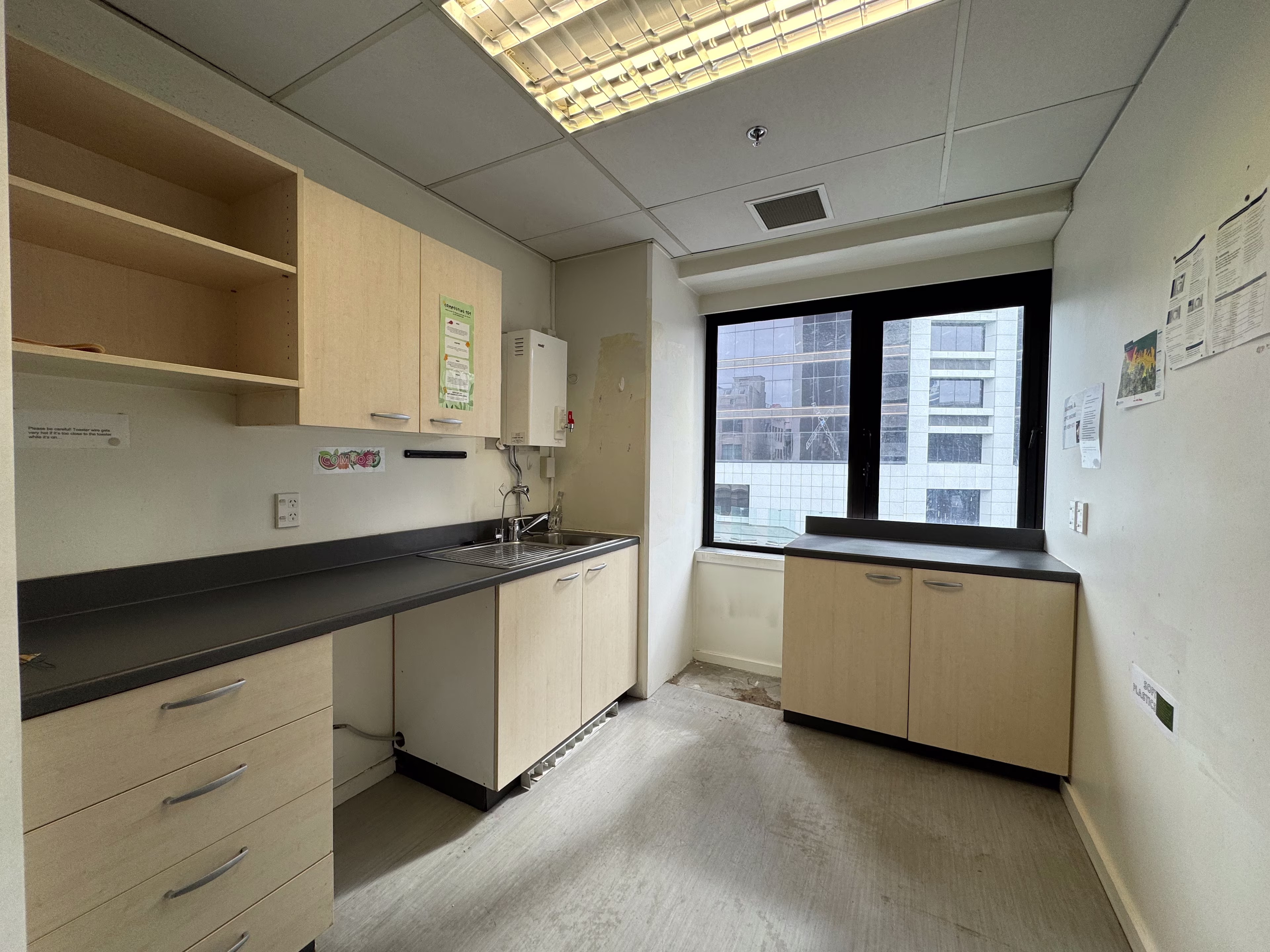 44 - 52 Wellesley Street W