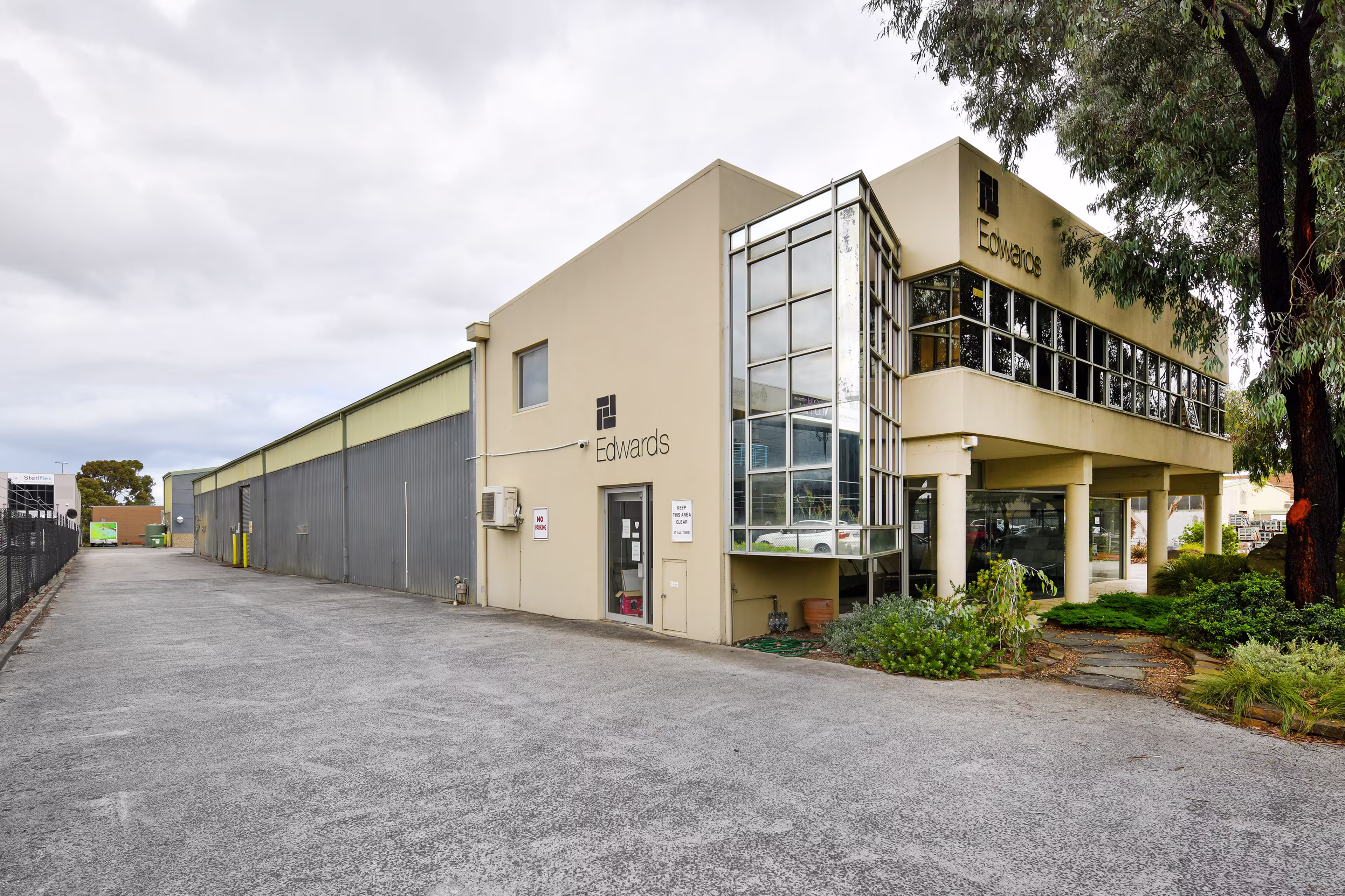 8 - 12 Lionel Road