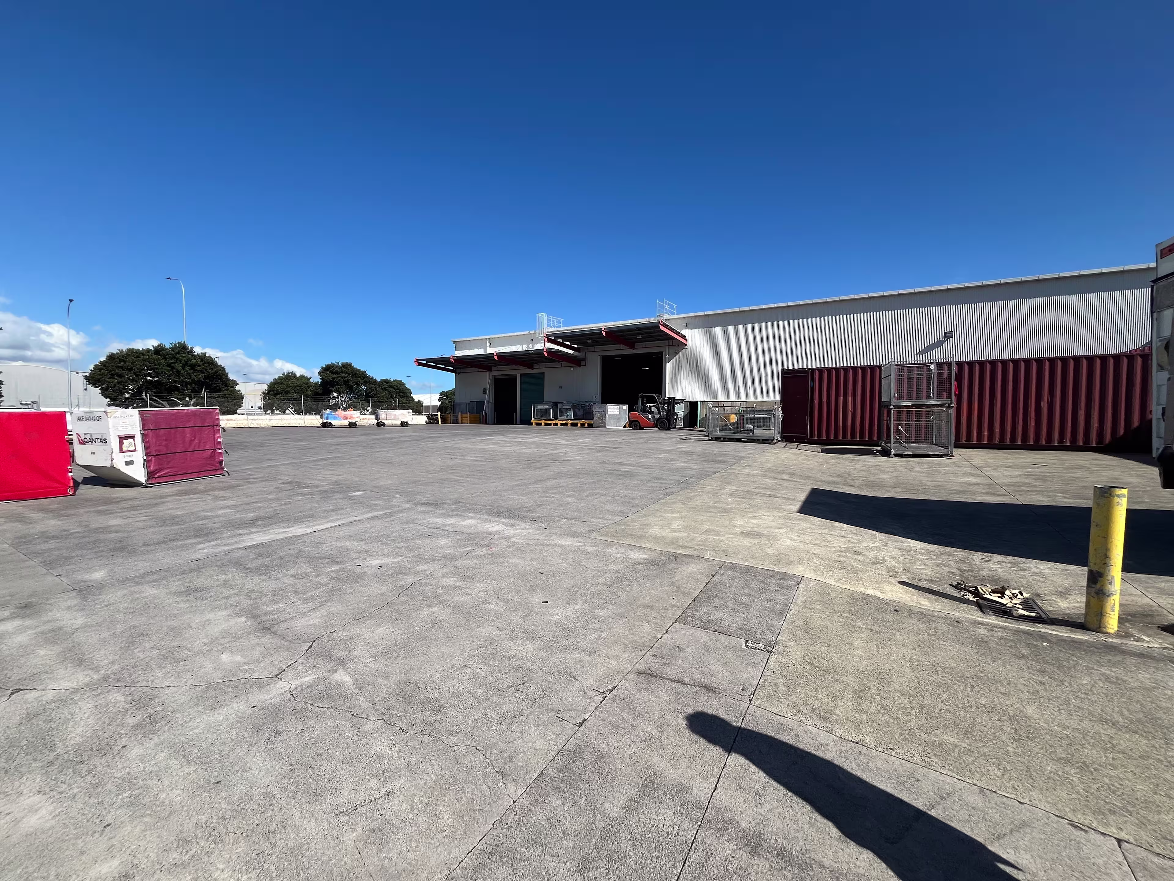 2 Geoffrey Roberts Road