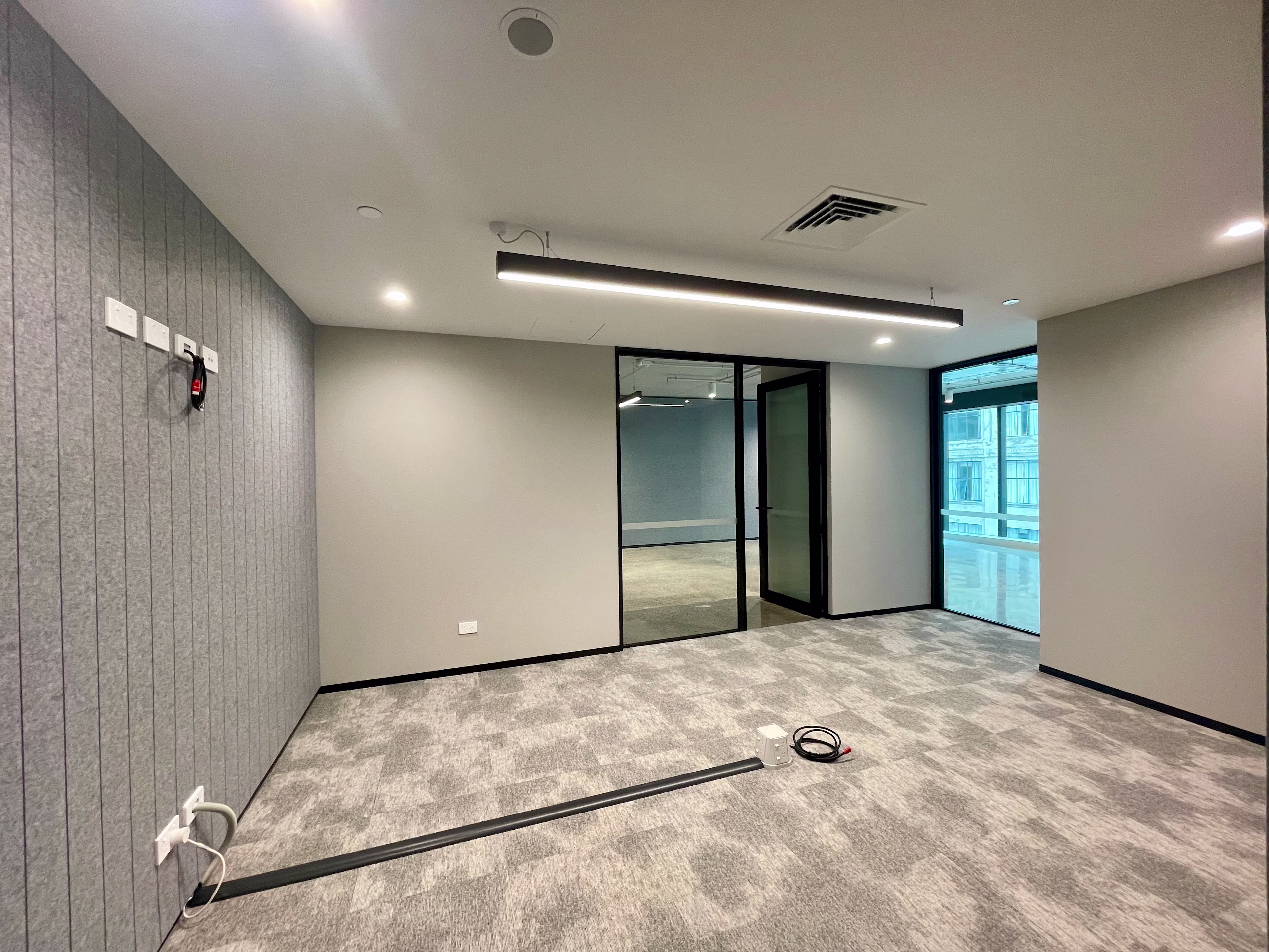 10 - 12 Commerce Street