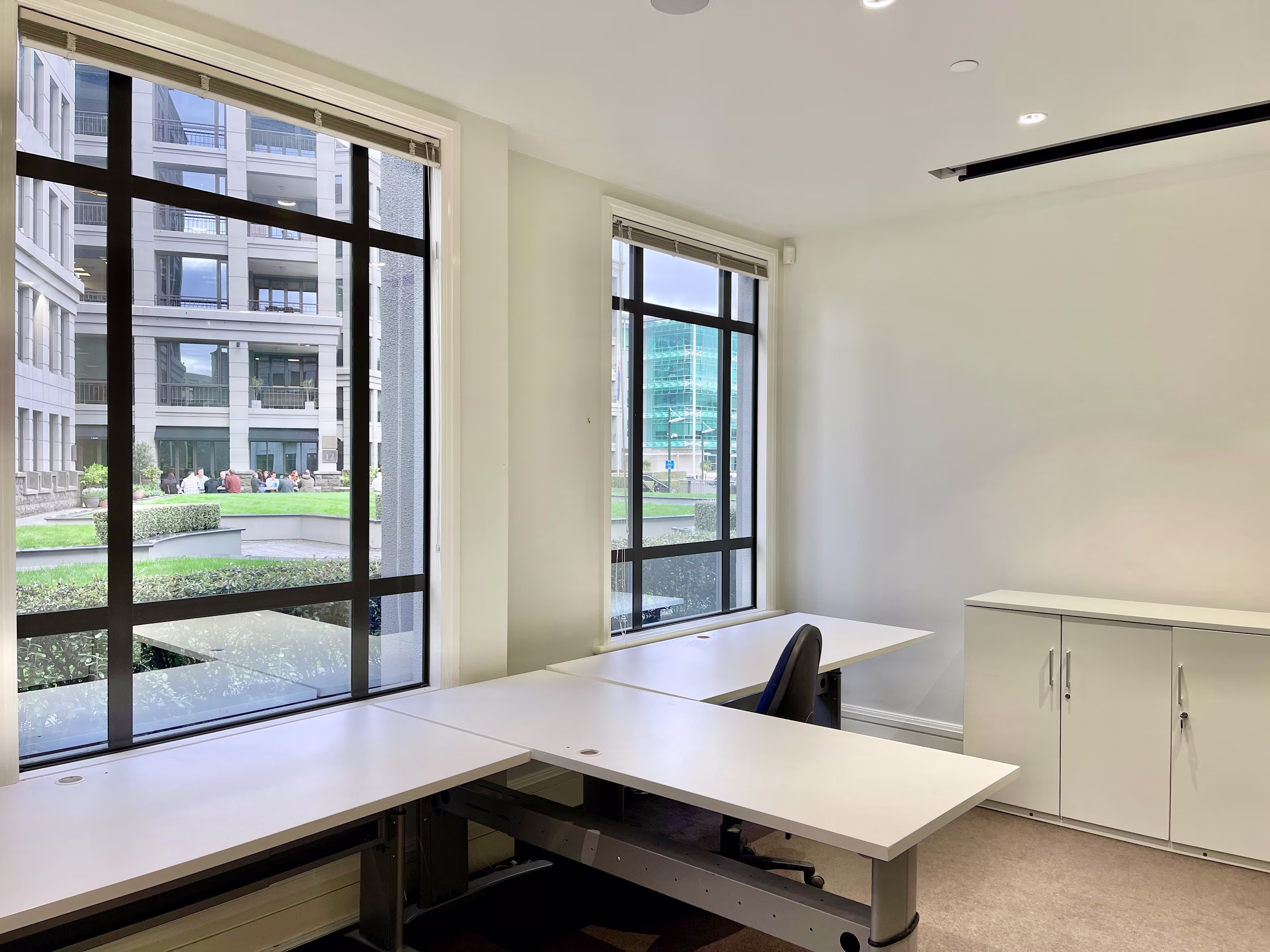 6 Viaduct Harbour Avenue