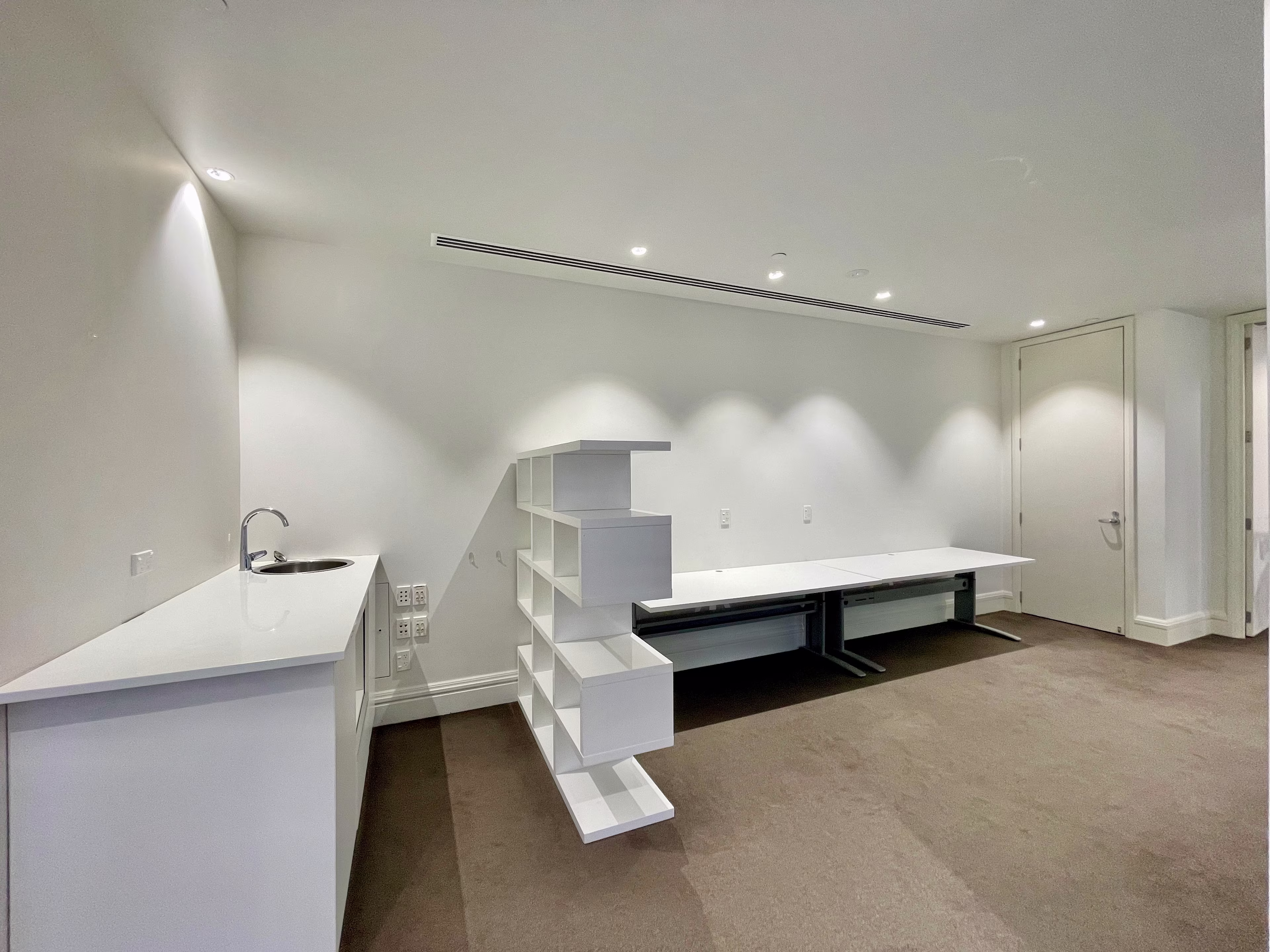 6 Viaduct Harbour Avenue