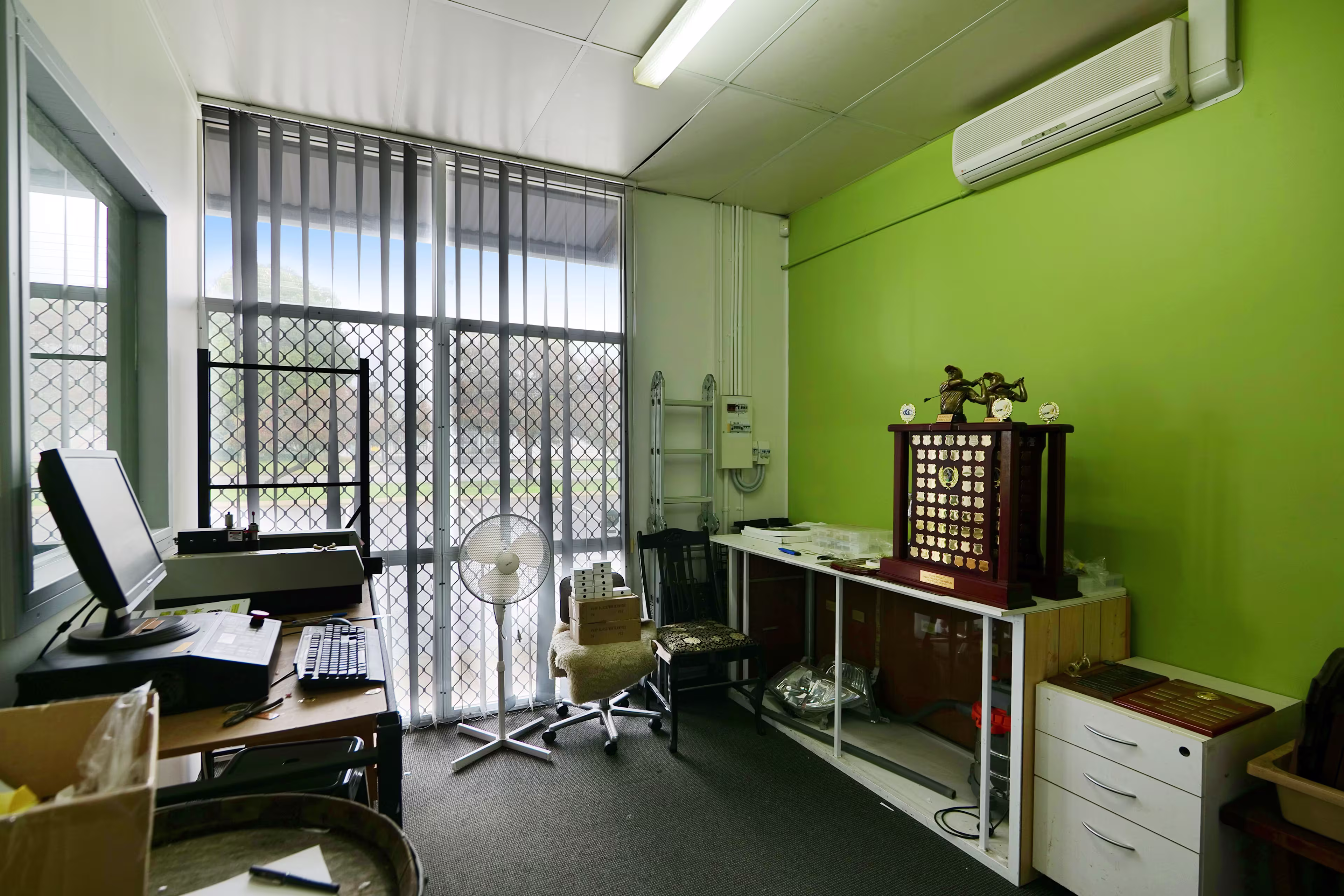 4/ 10 Vulcan Road