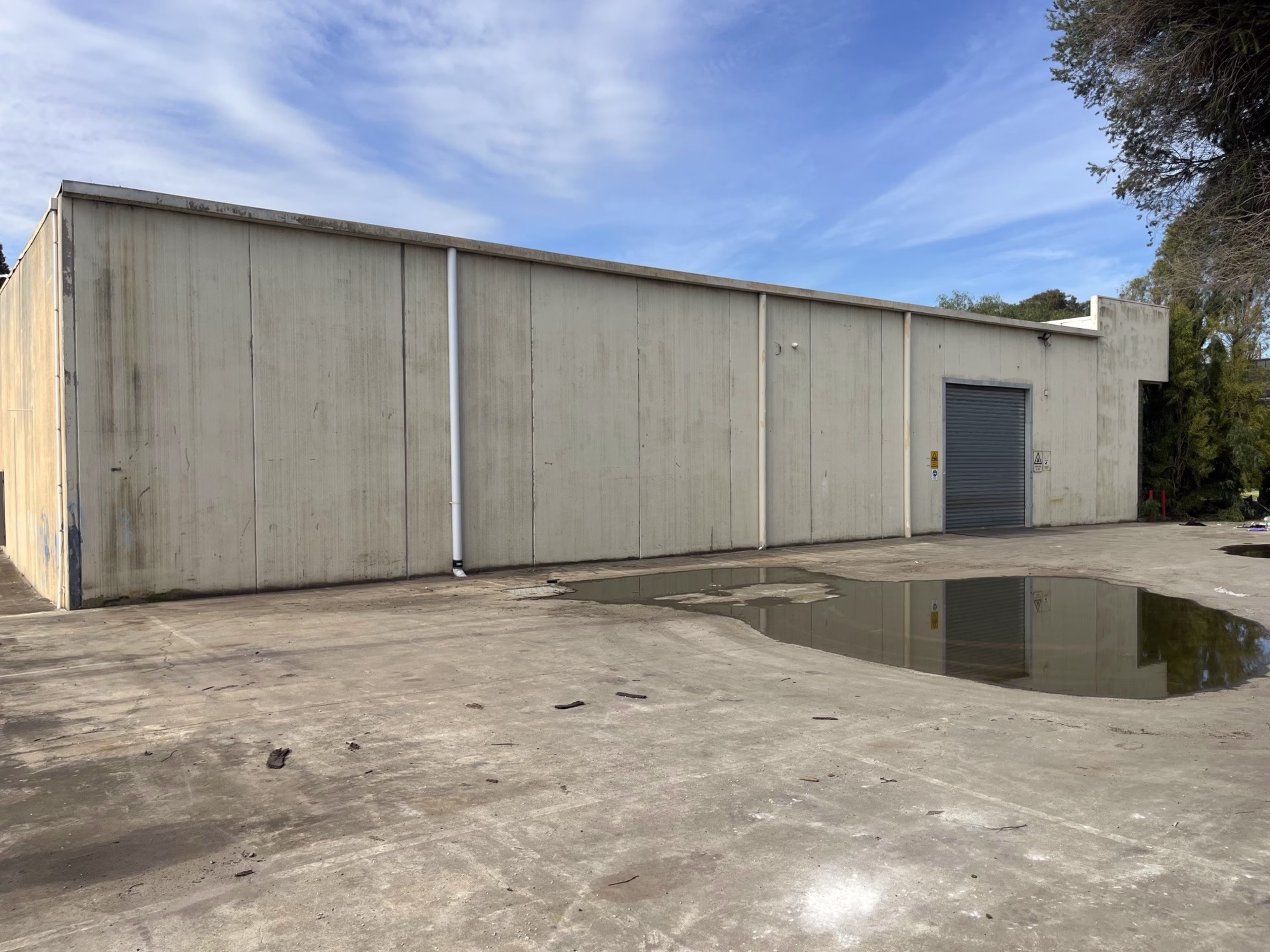 7 - 11 Link Court
