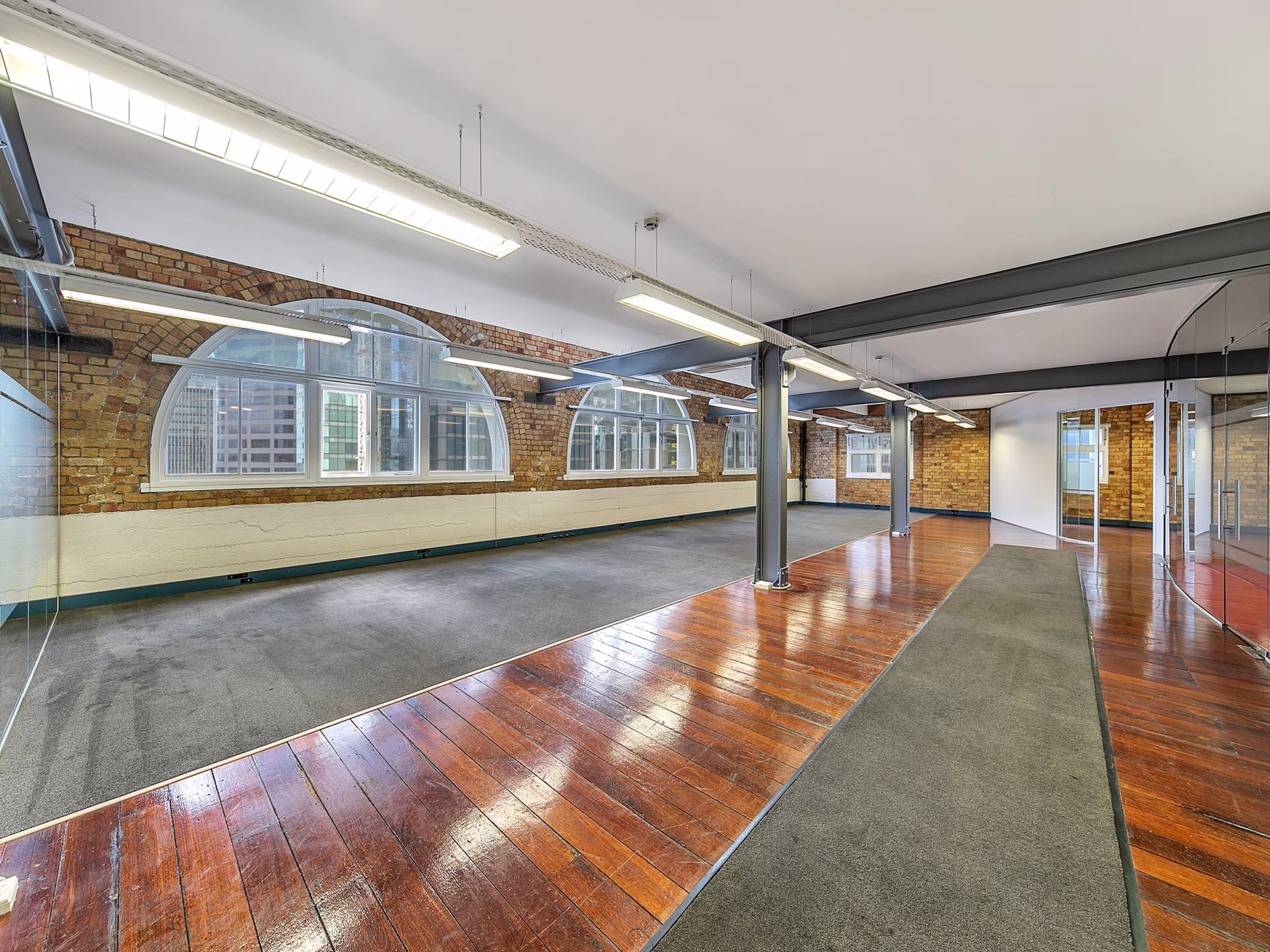 48 - 52 Wyndham Street