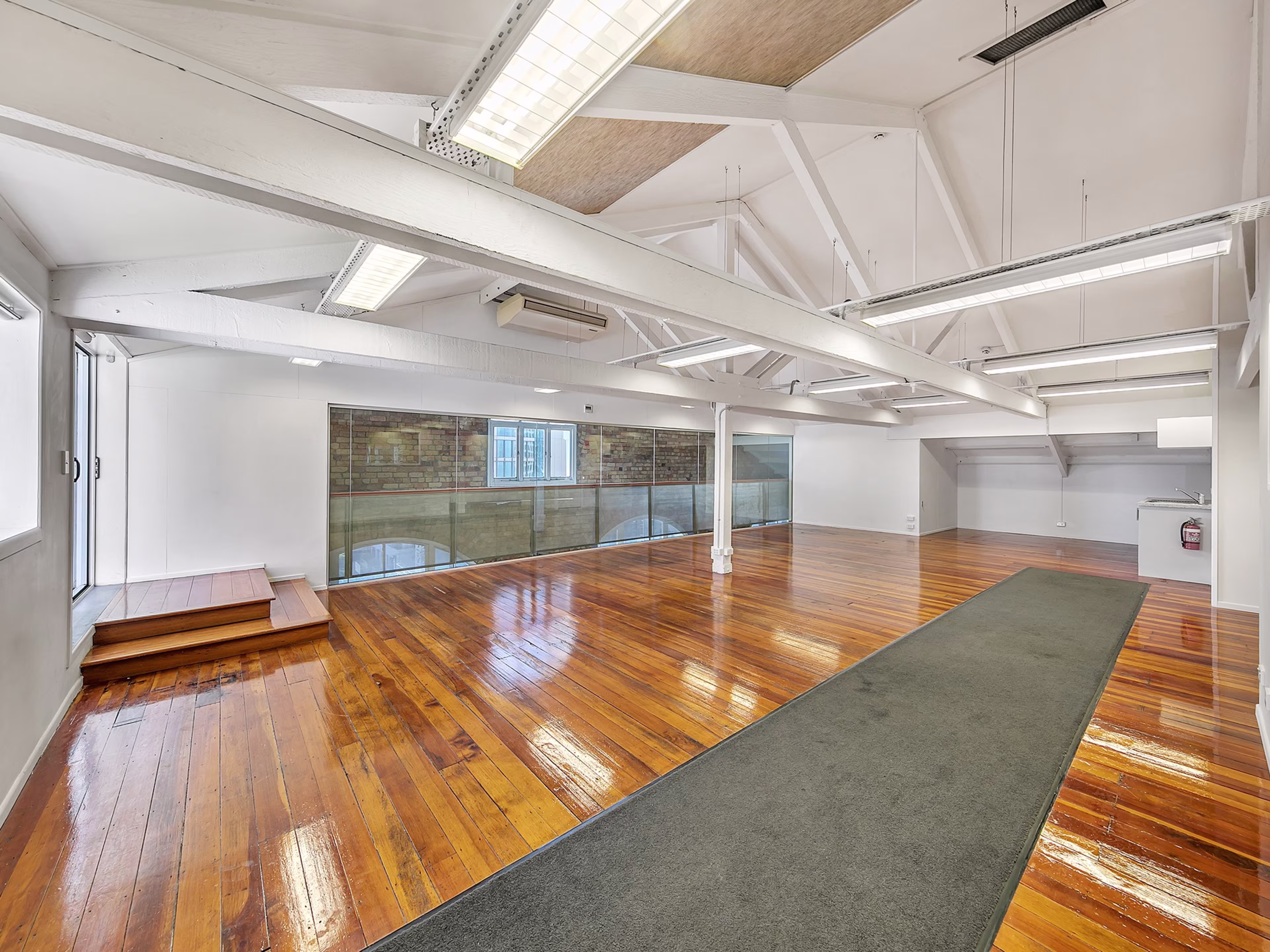48 - 52 Wyndham Street