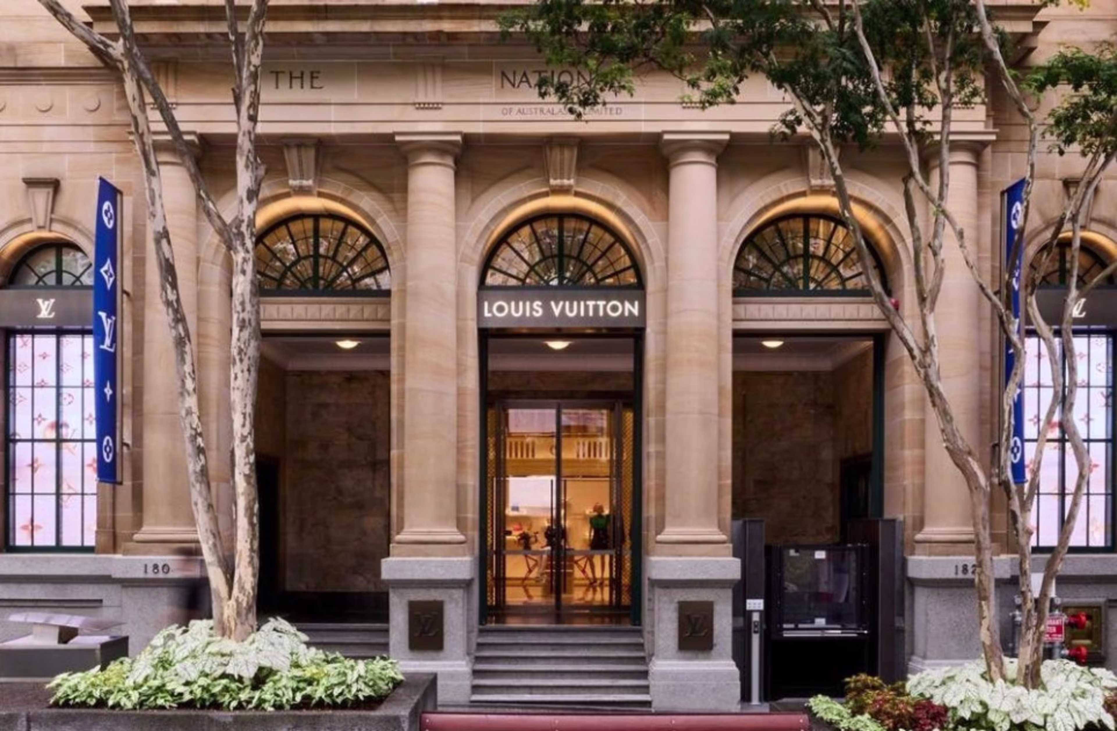 180 Queen Street