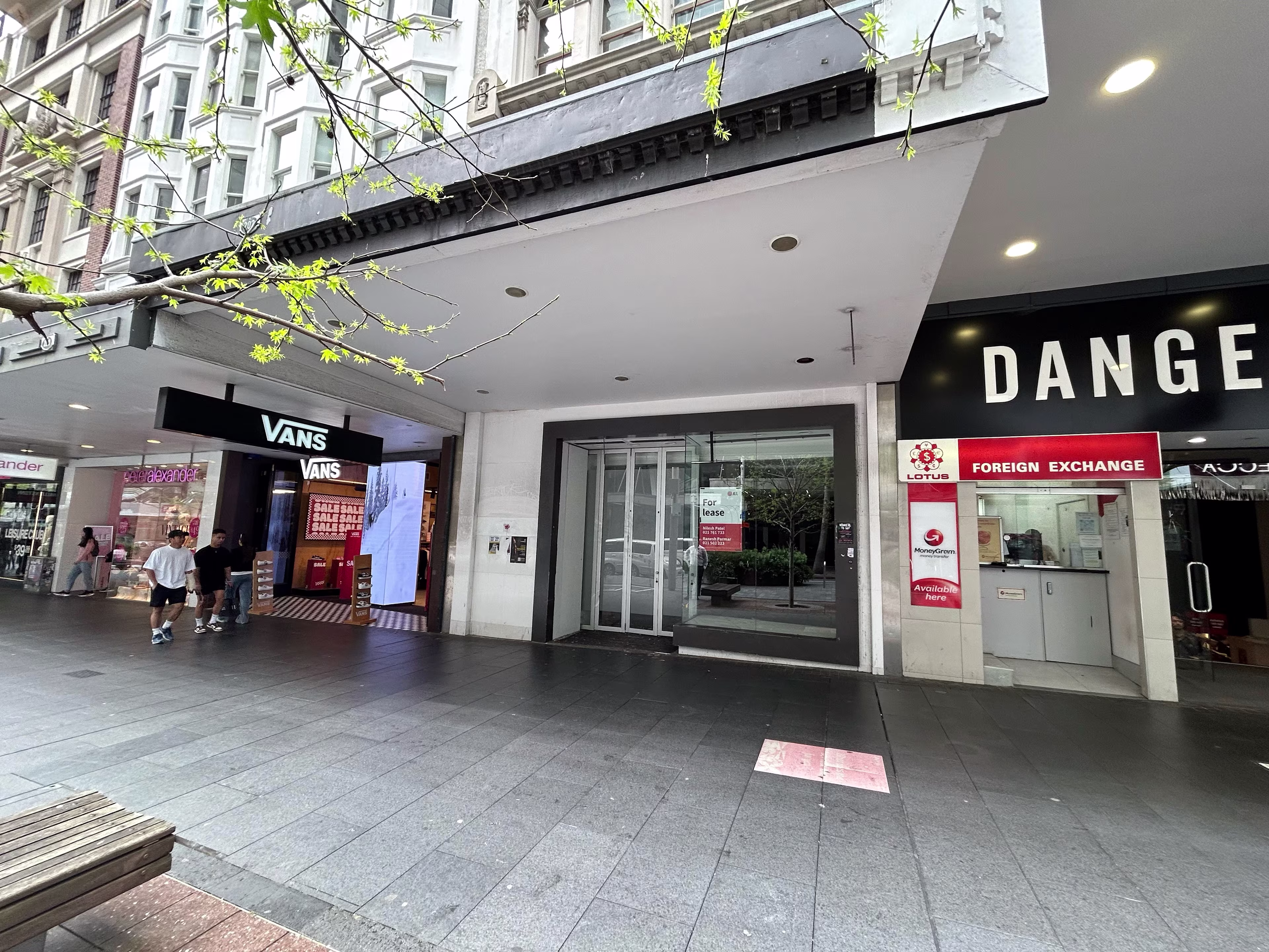 202 Queen Street