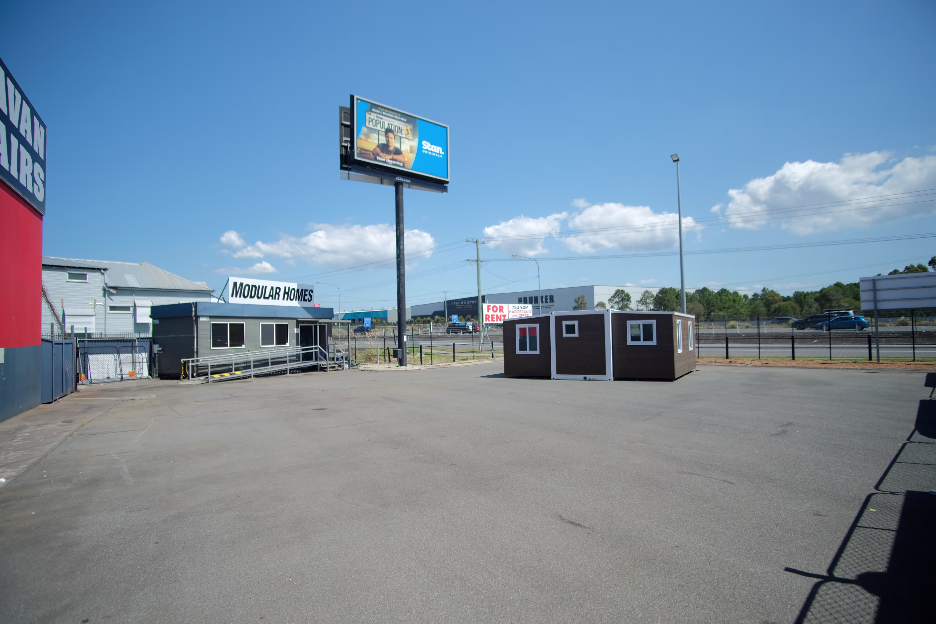 252 Bruce Highway Eastern Service Road