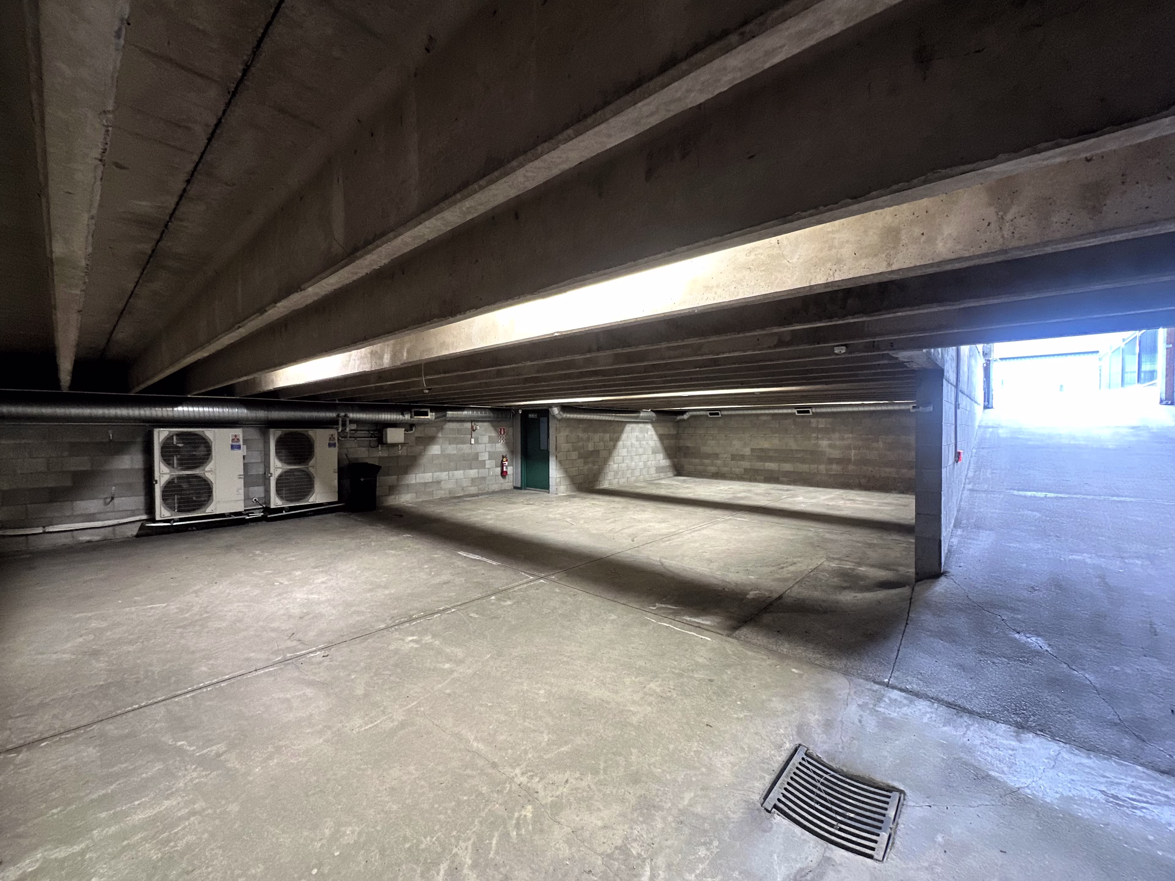 355 New North Road