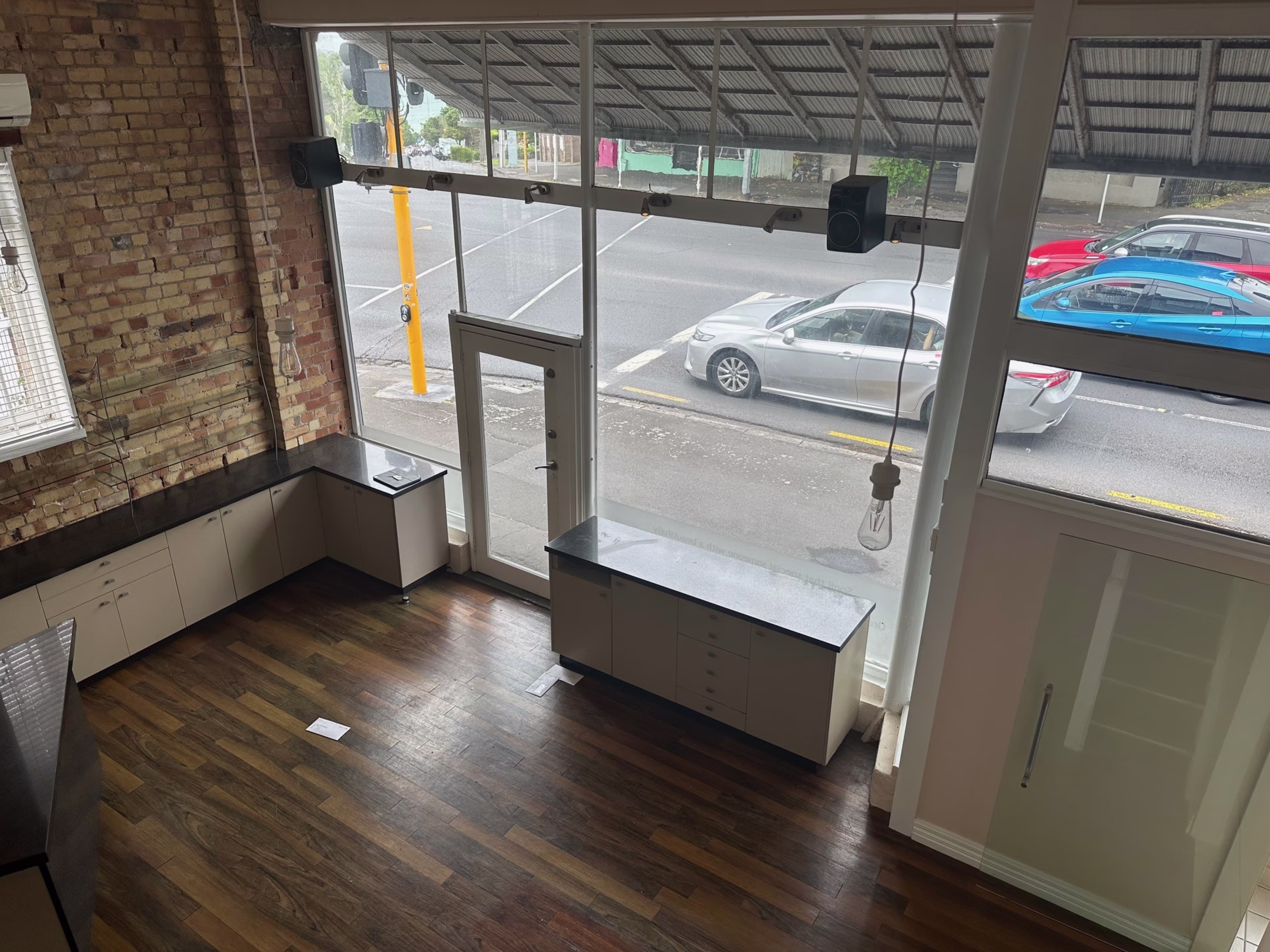 98 - 100 Jervois Road