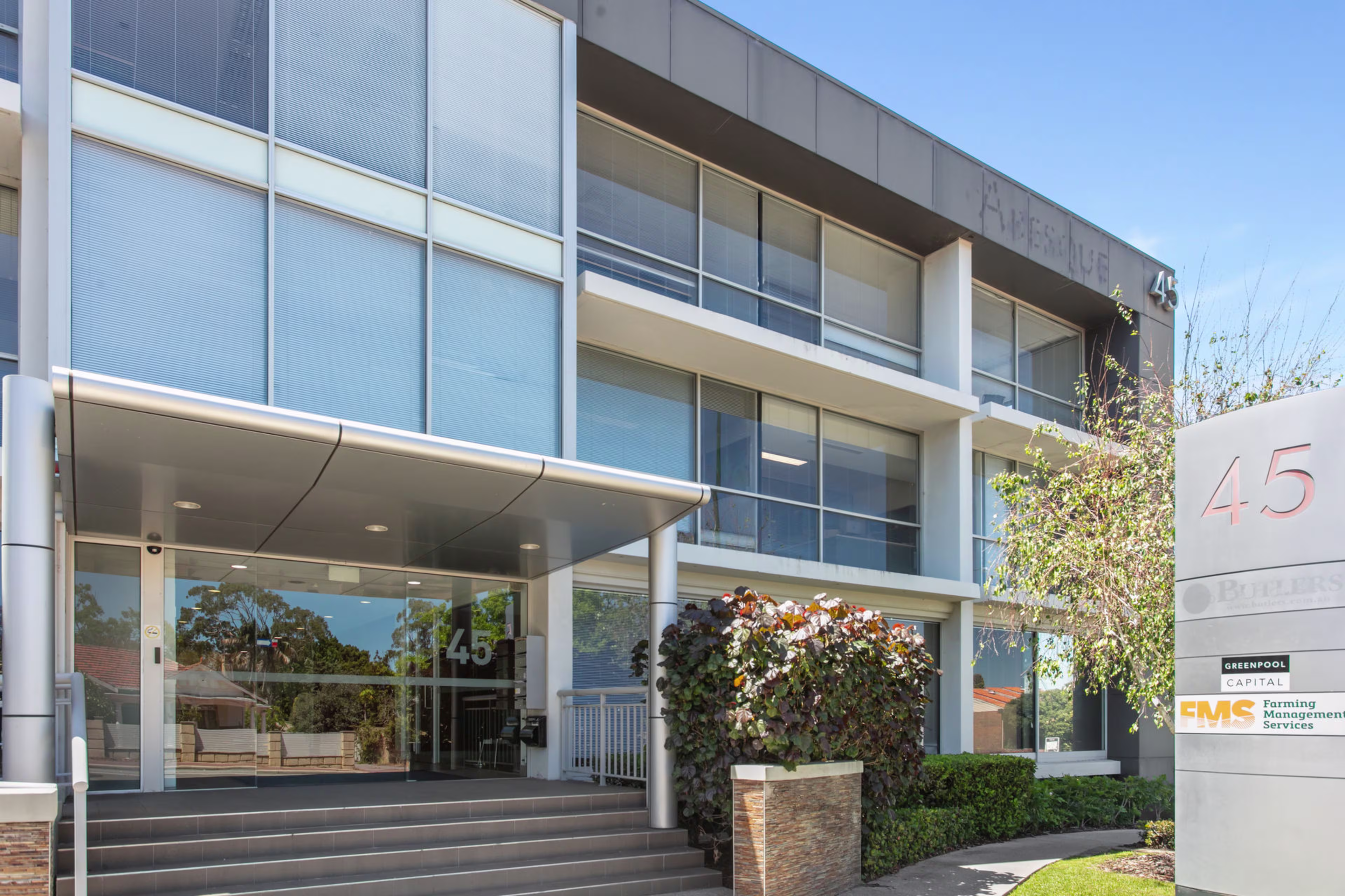 45 Stirling Highway