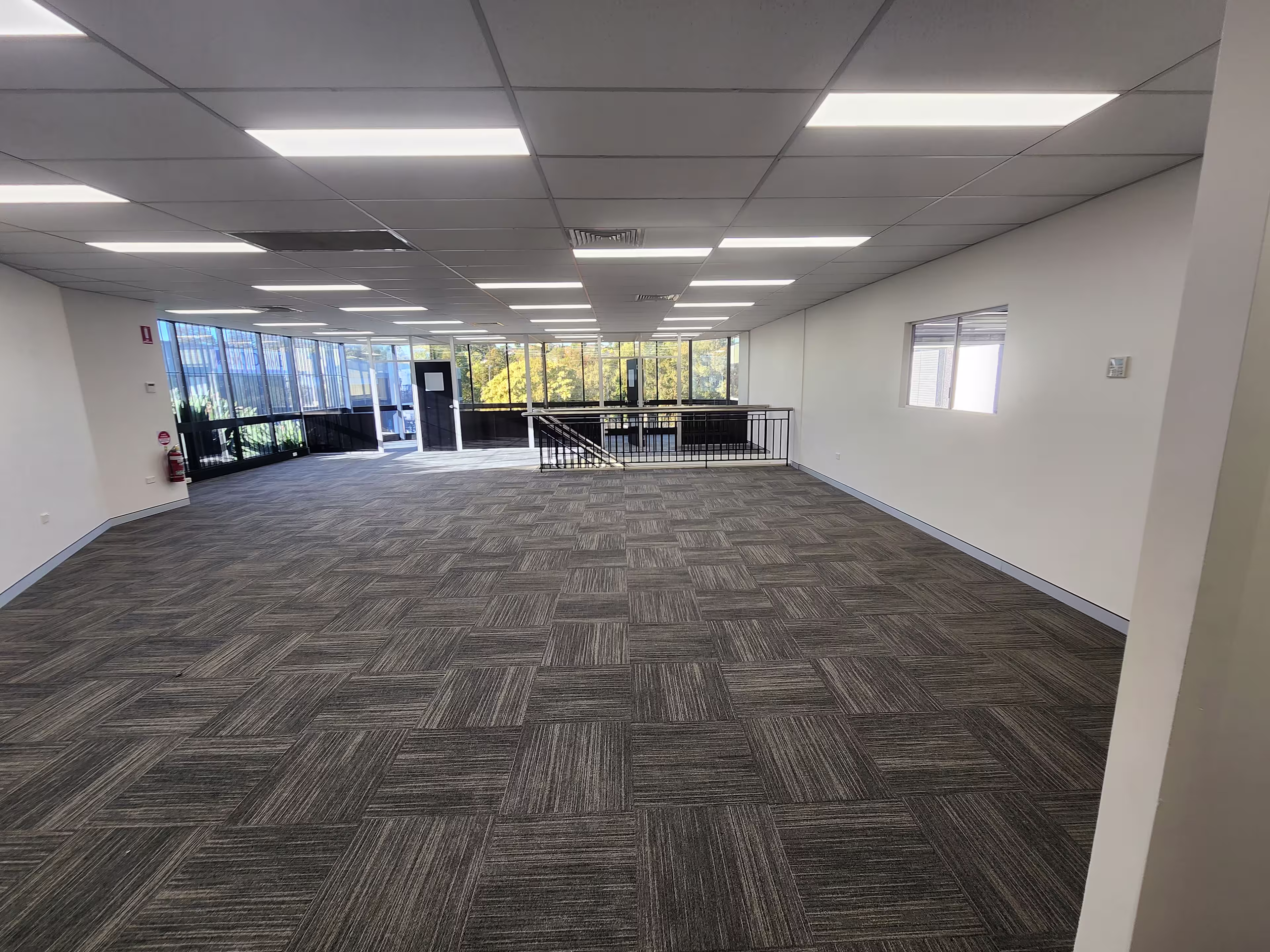 30 - 32 Artisan Road