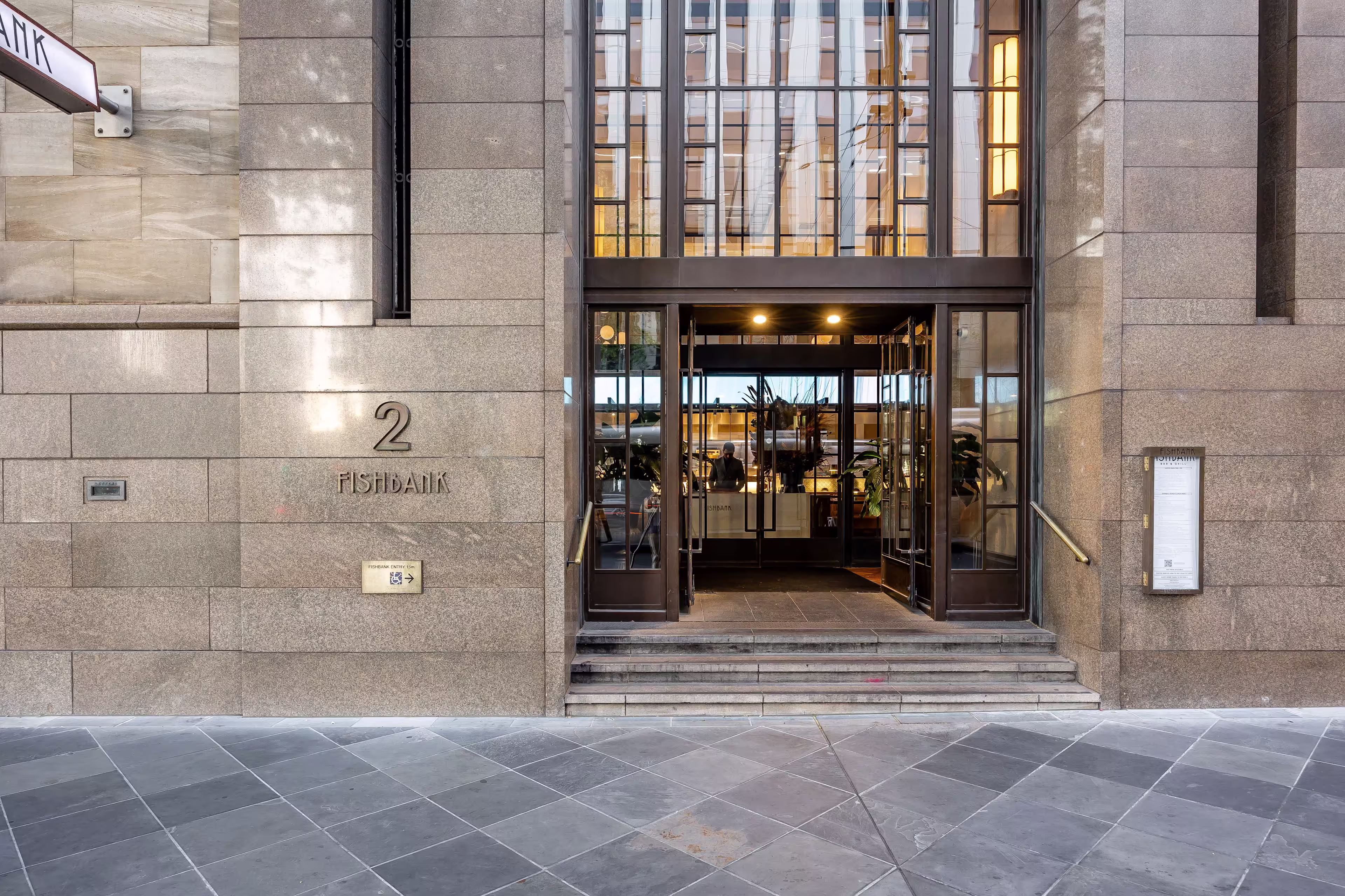 2 King William Street