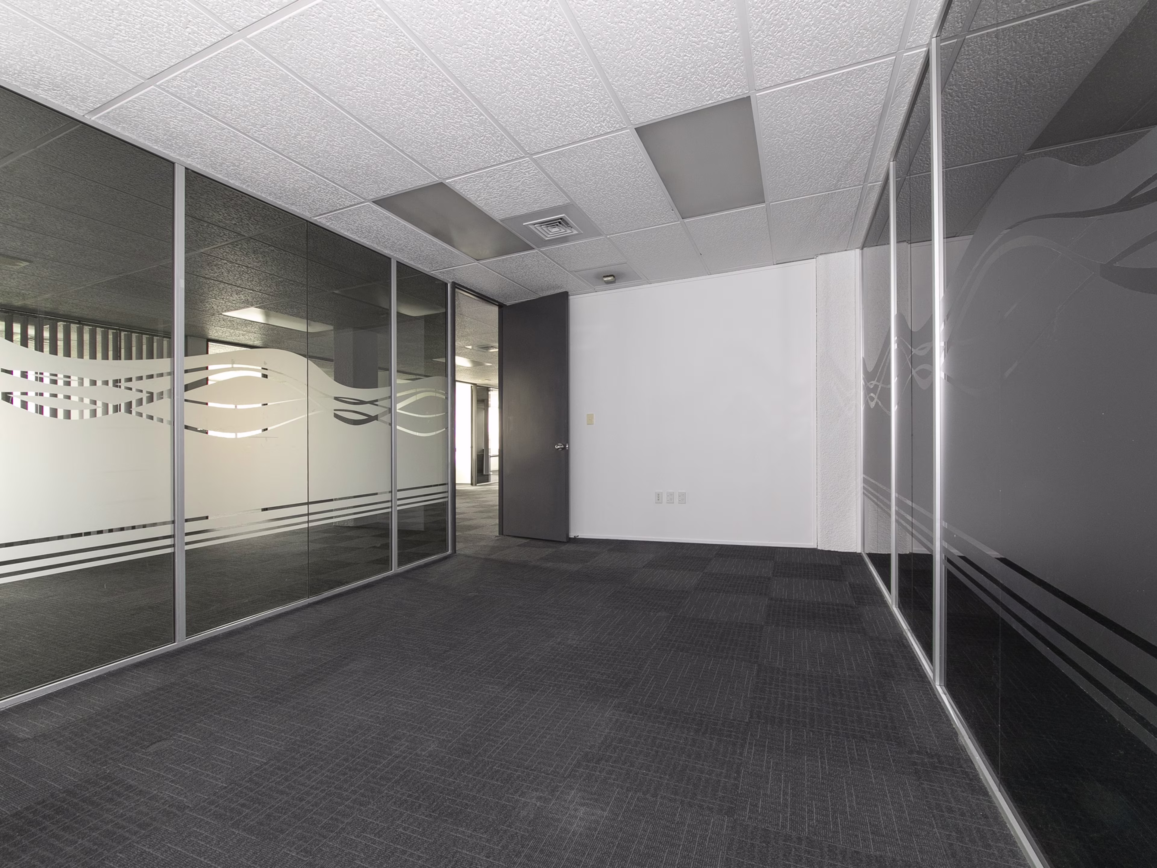 12 Walls Road