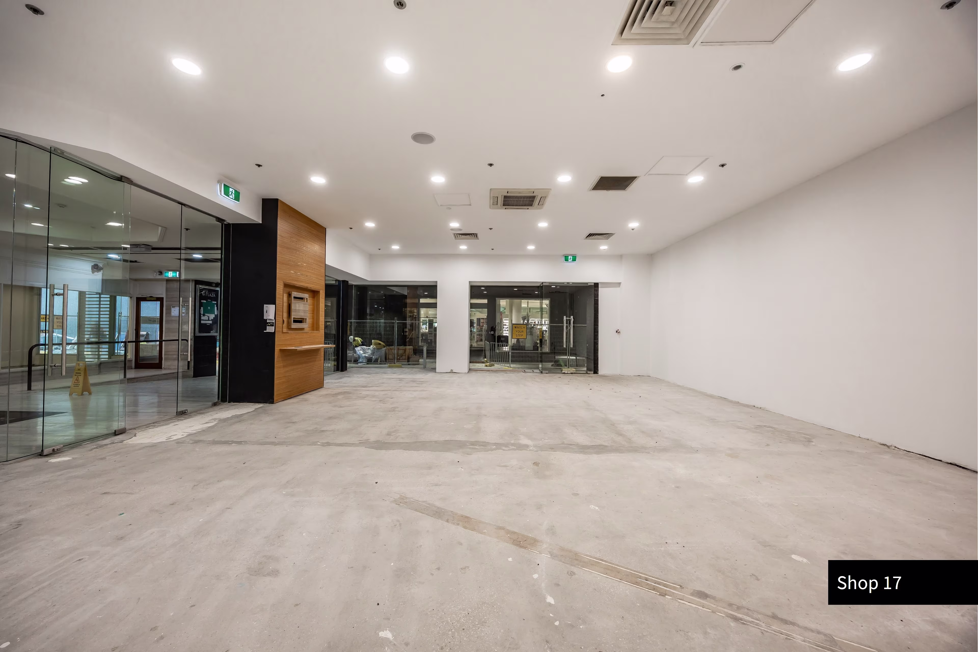 1 Charles Street Plaza