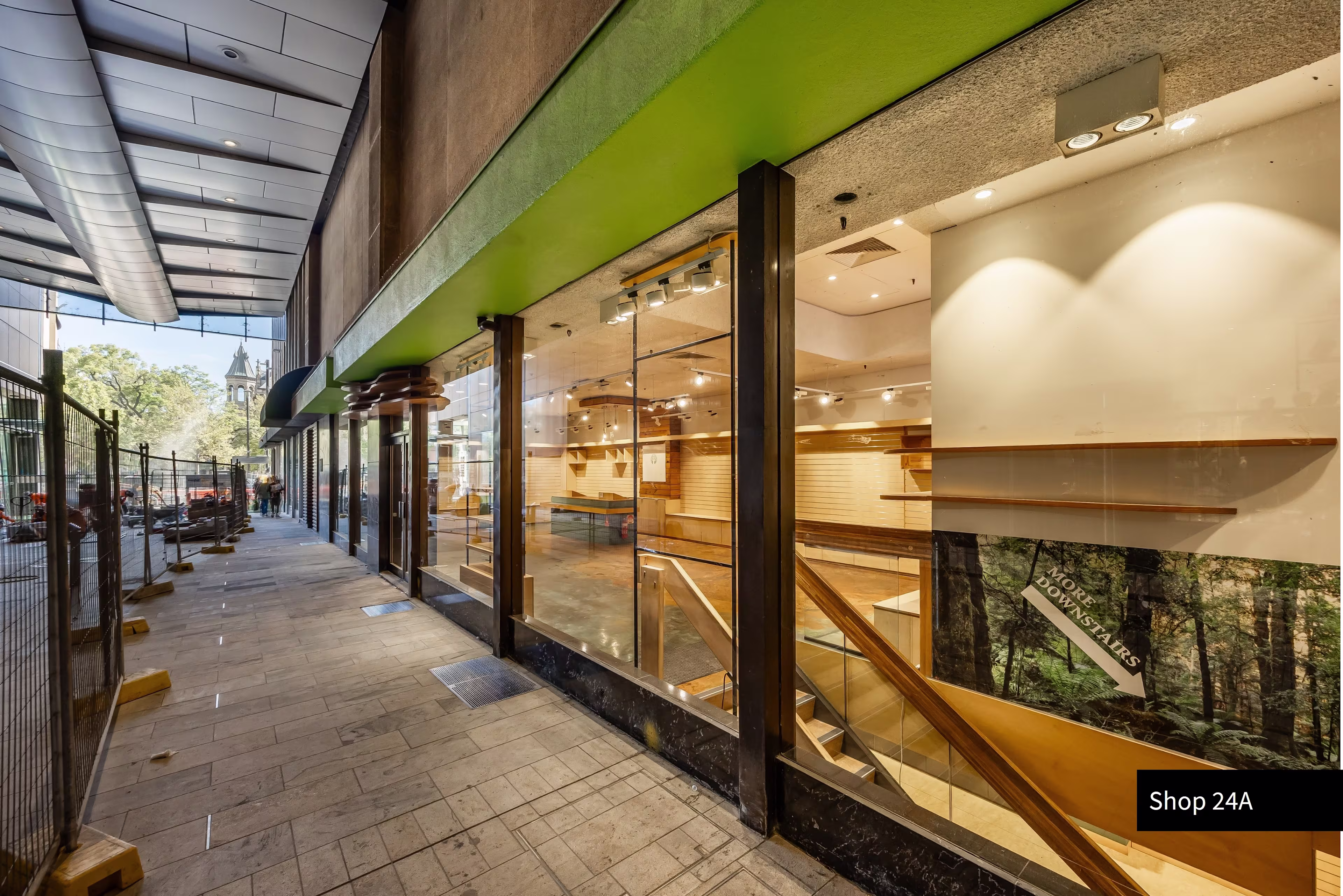 1 Charles Street Plaza