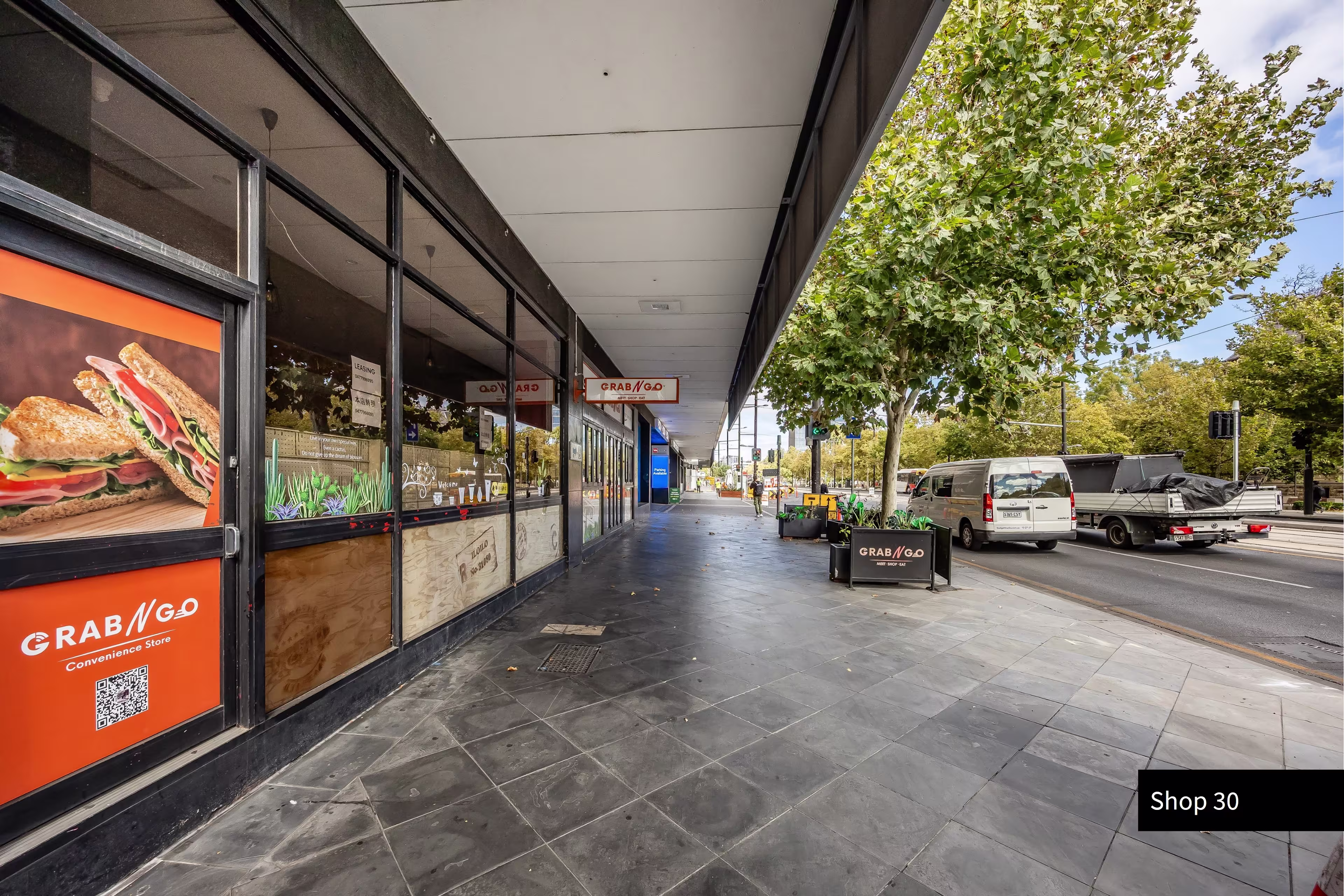 1 Charles Street Plaza