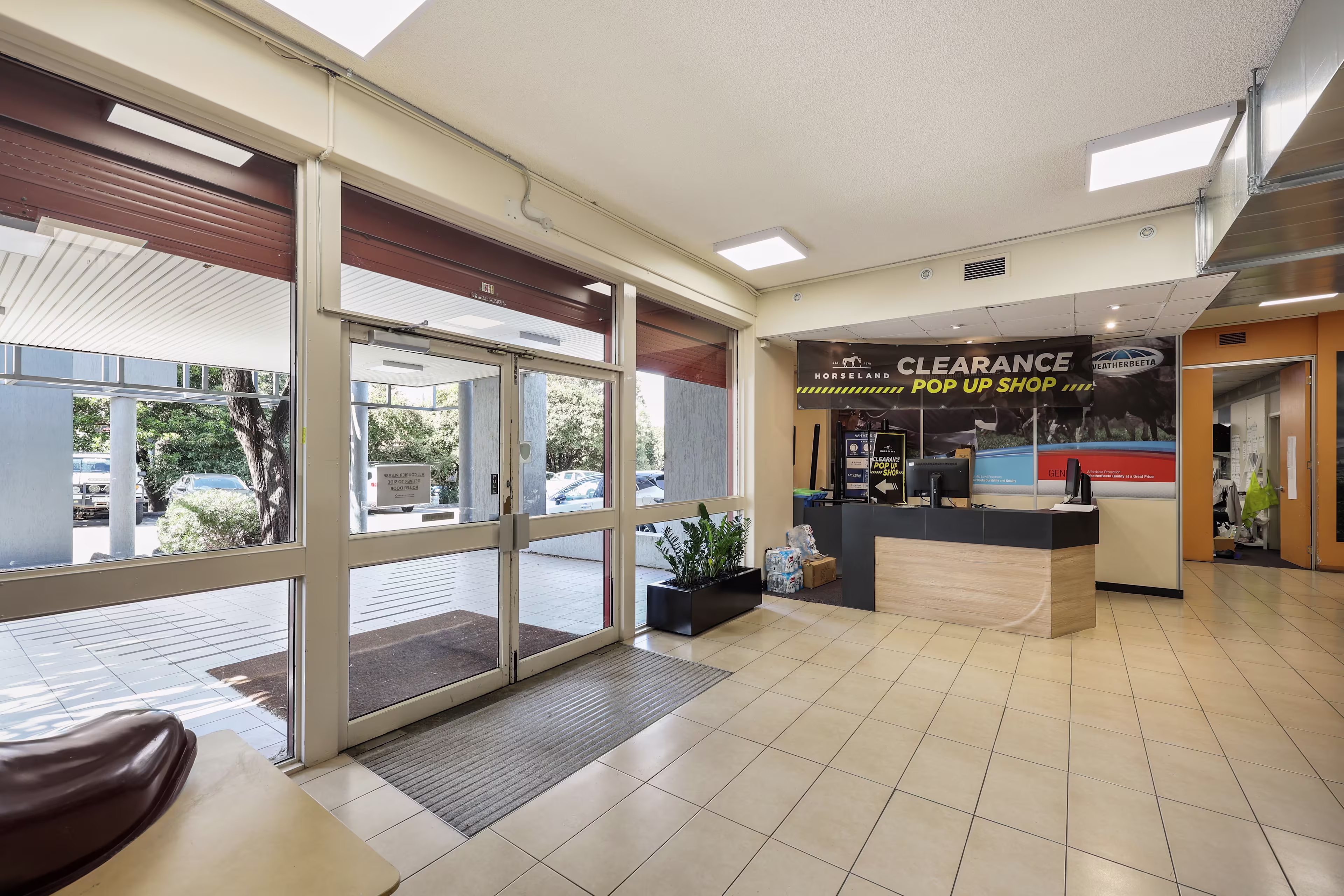 6/8 Moncrief Road