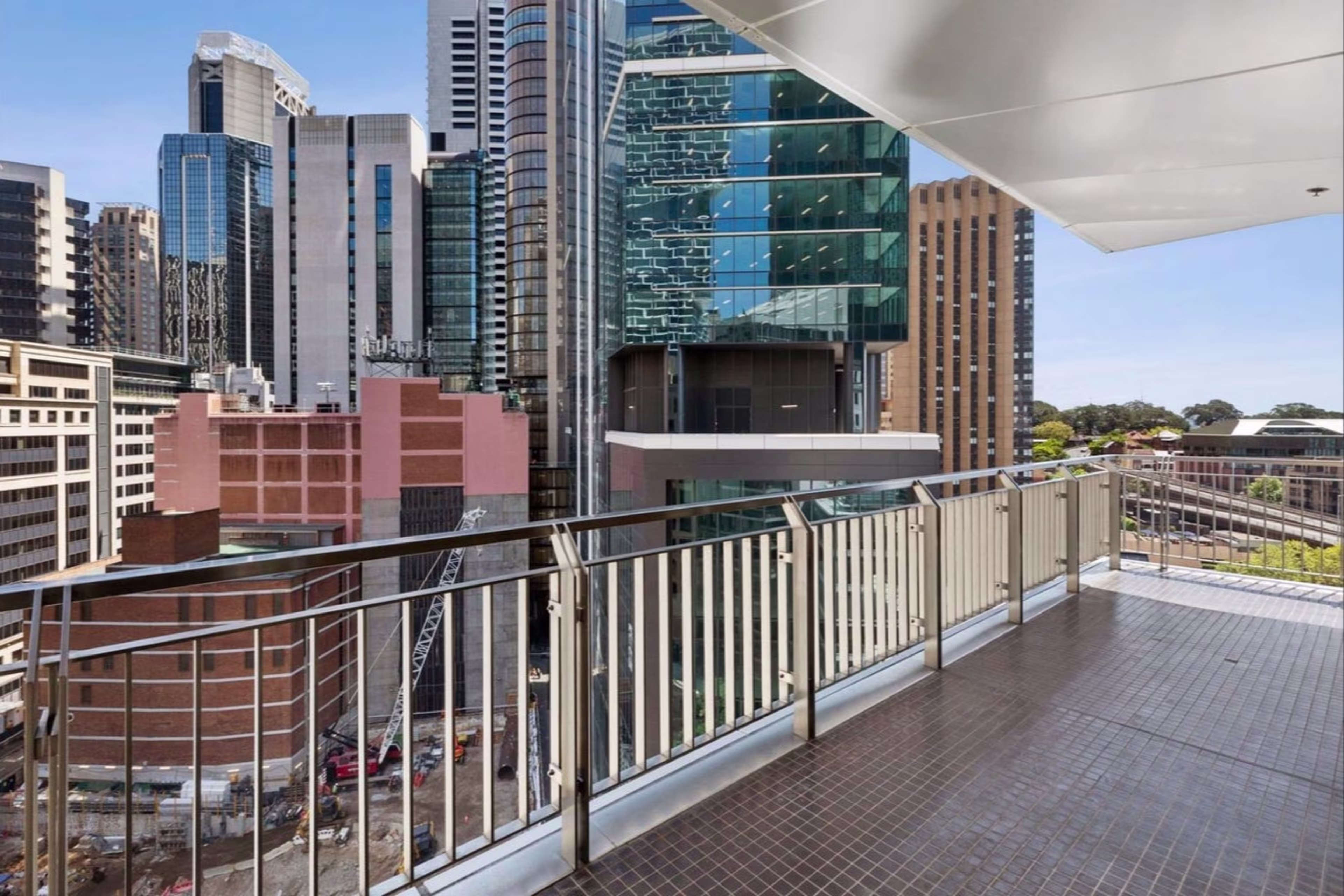 2 Bulletin Place